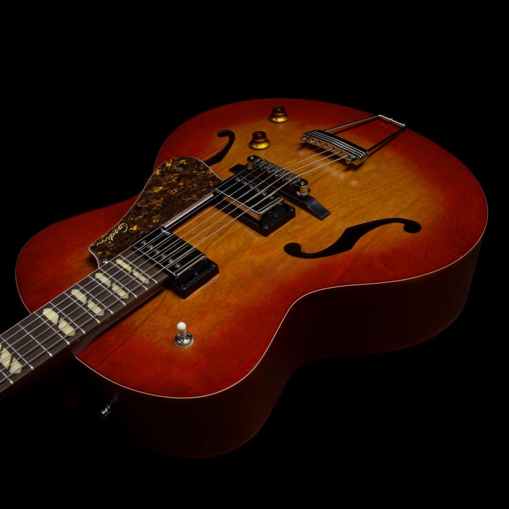 GODIN 5th Avenue Jumbo HB Memphis Sun Electric Guitar