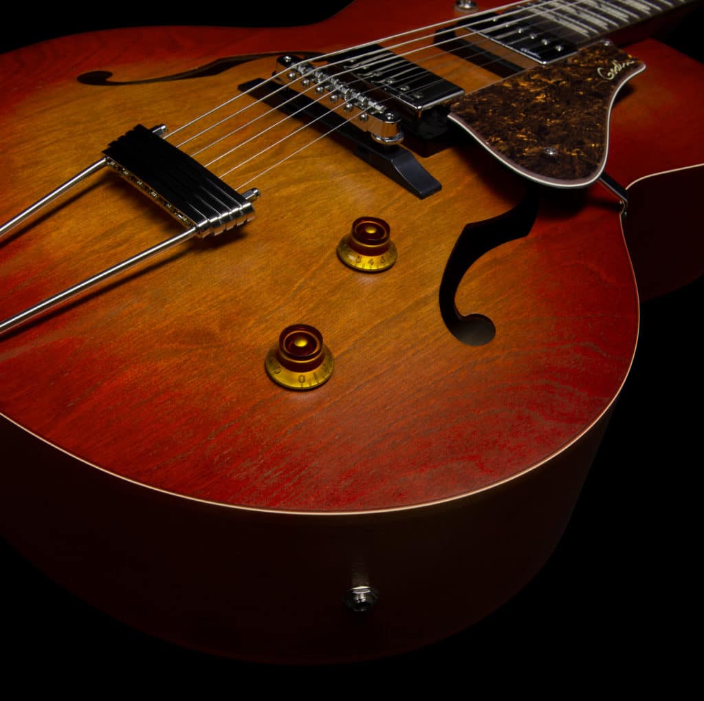 GODIN 5th Avenue Jumbo HB Memphis Sun Electric Guitar