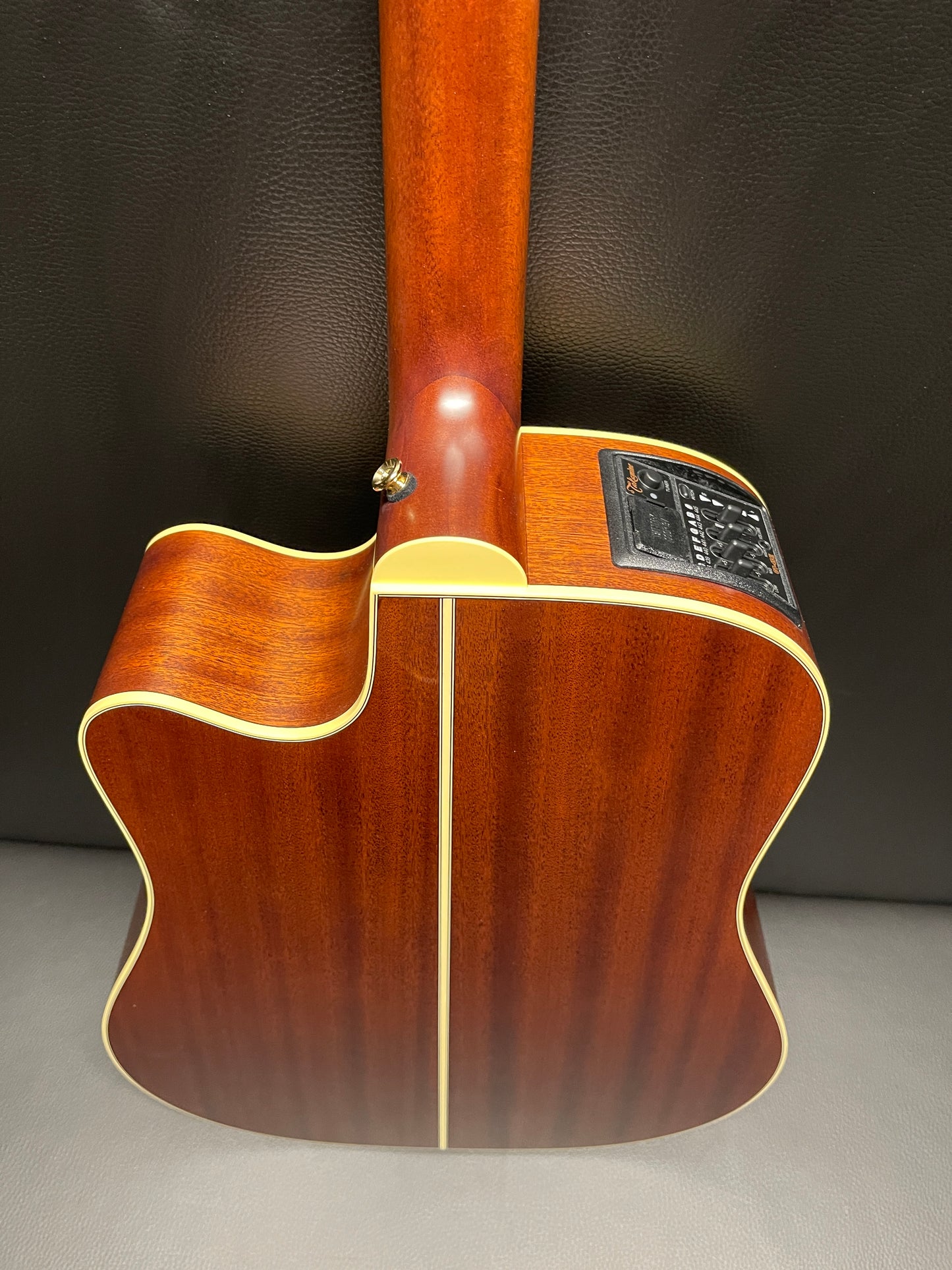 TAKAMINE P3DC Pro Series 3