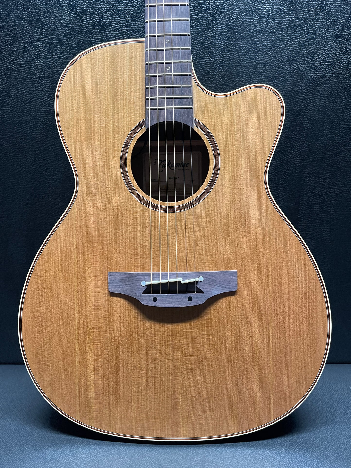 Takamine P3MC Pro Series 3 S/N 60100124