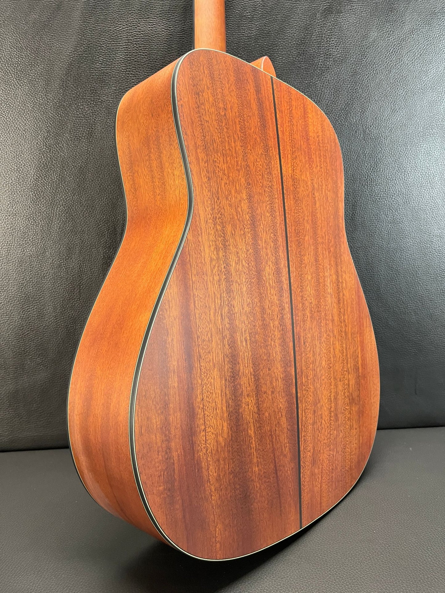 Yamaha FG5