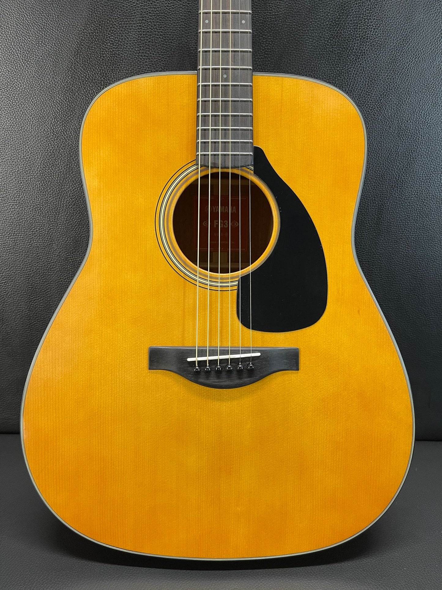 Yamaha FG3