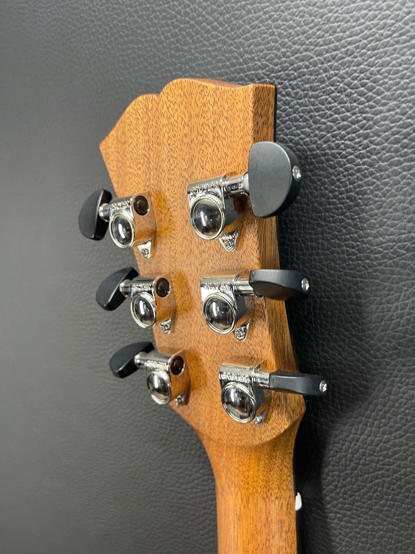 Dowina Mahogany Selection GAC #2303505