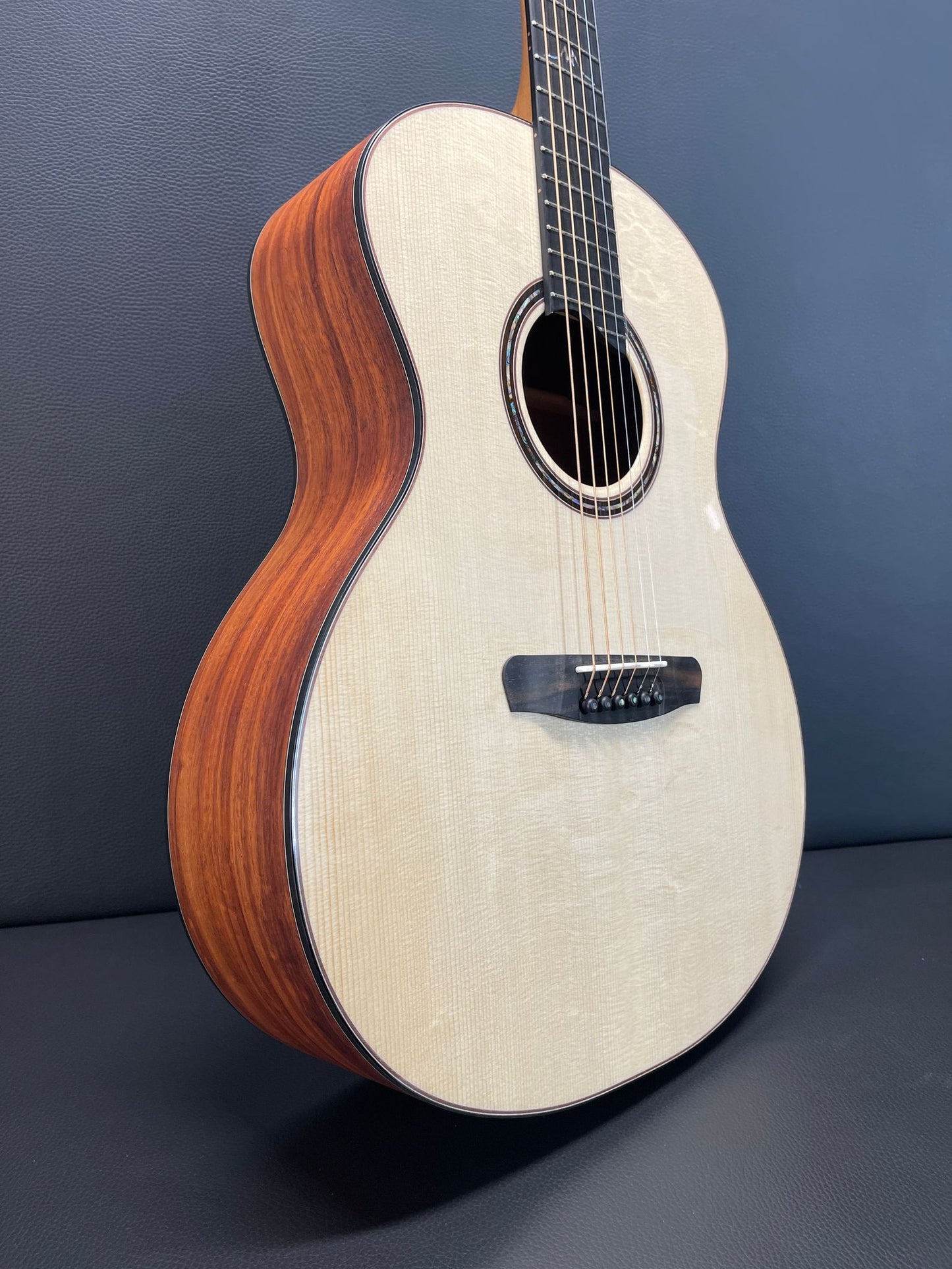 Dowina Merlot Vintage Series GA E DS #2304576