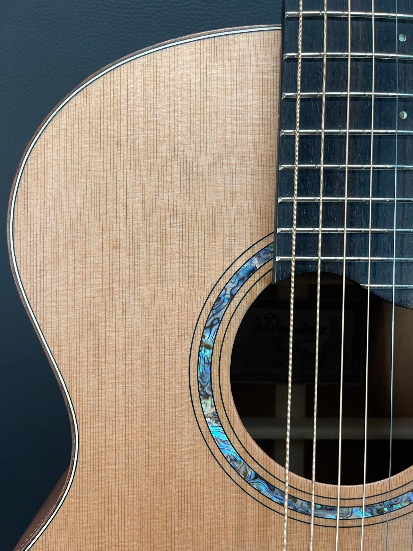 Dowina Mahogany Selection GAC #2303505