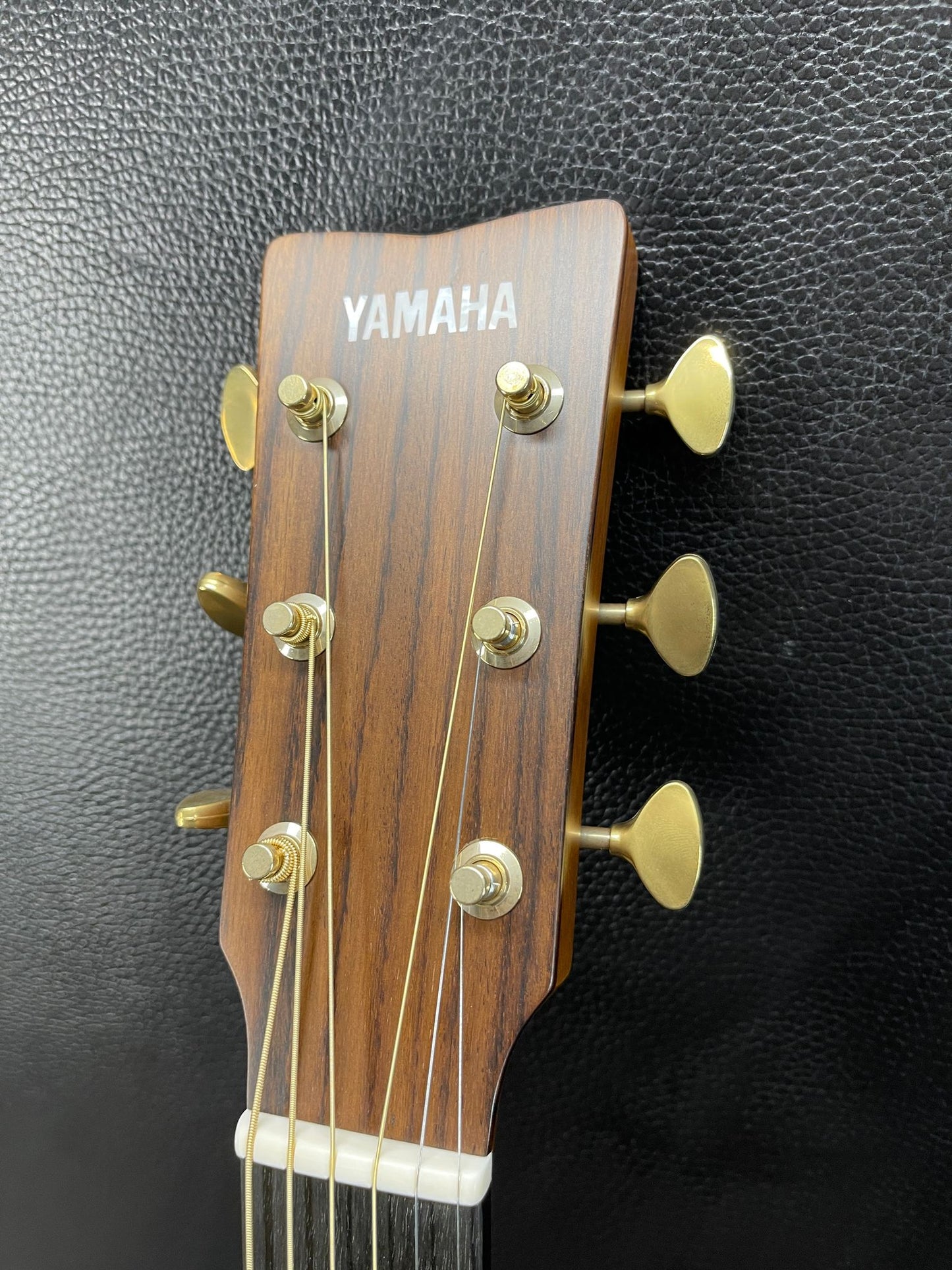 Yamaha LS26AREII