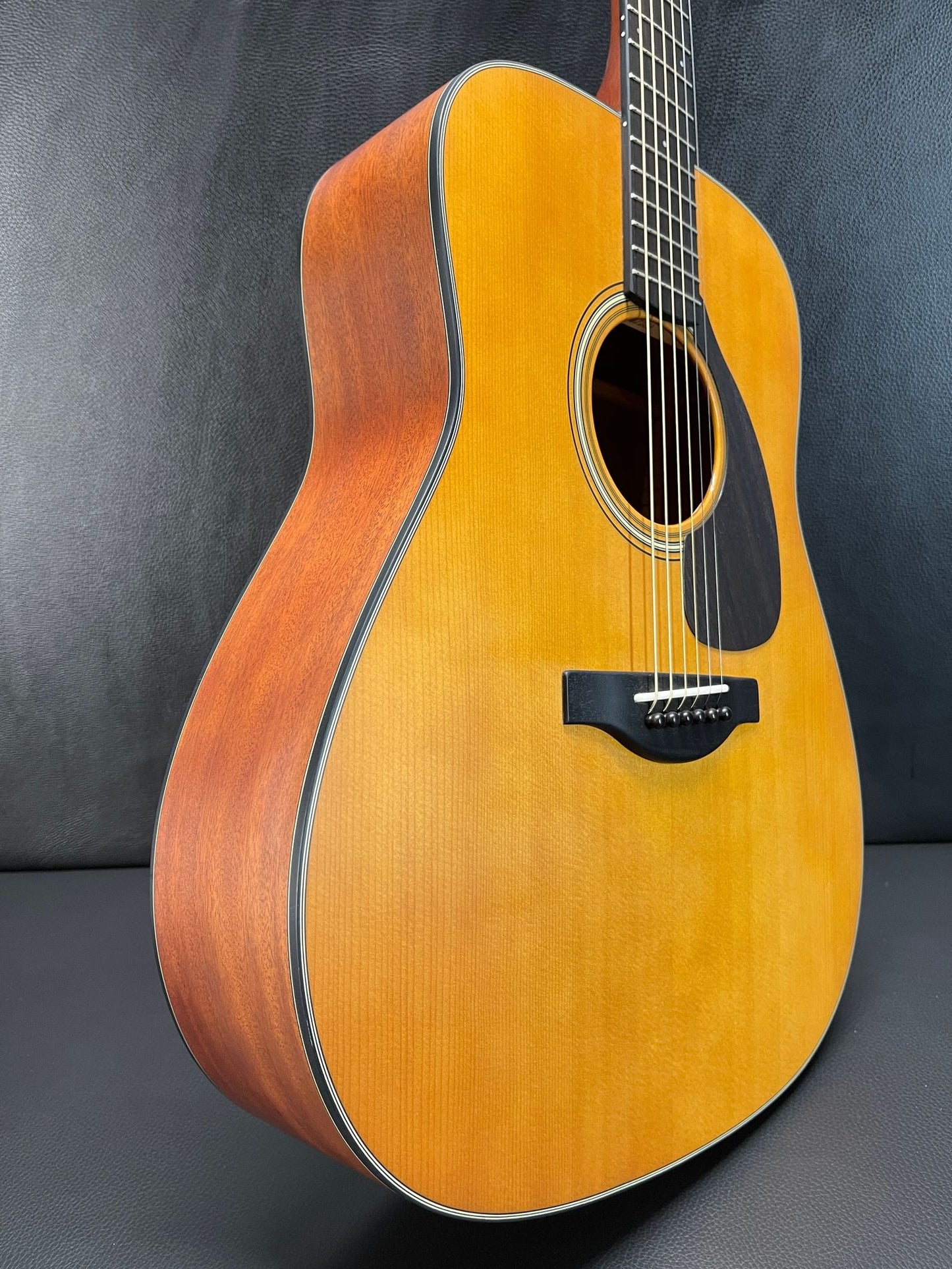 Yamaha FG5