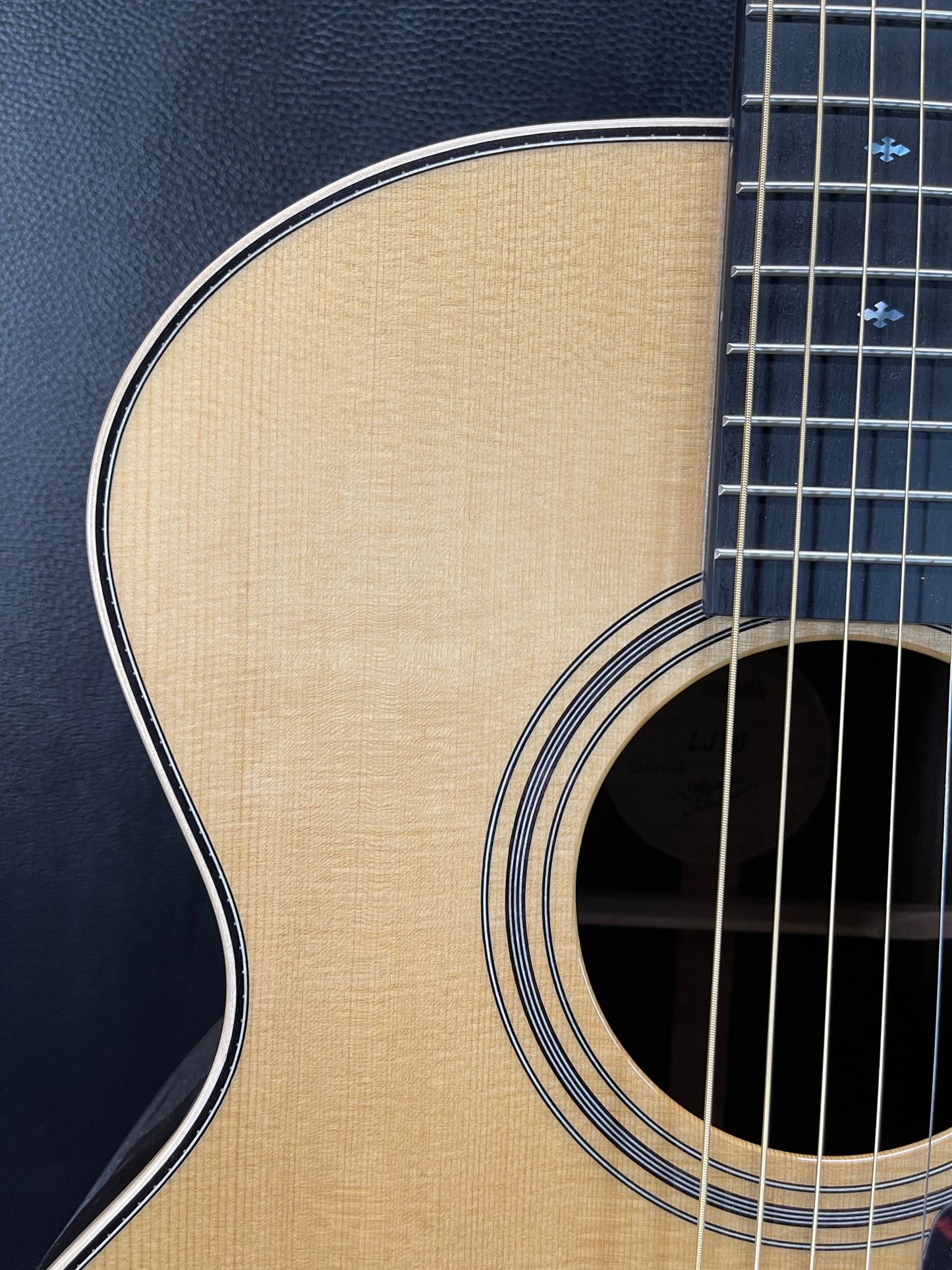 Yamaha LJ 26 ARE II