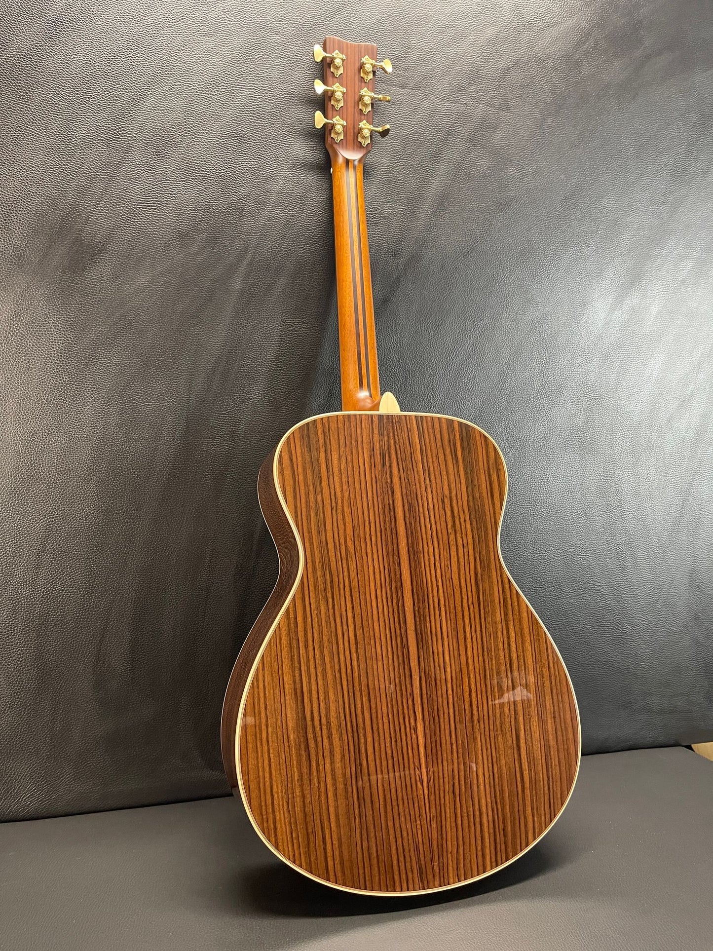Yamaha LS26AREII