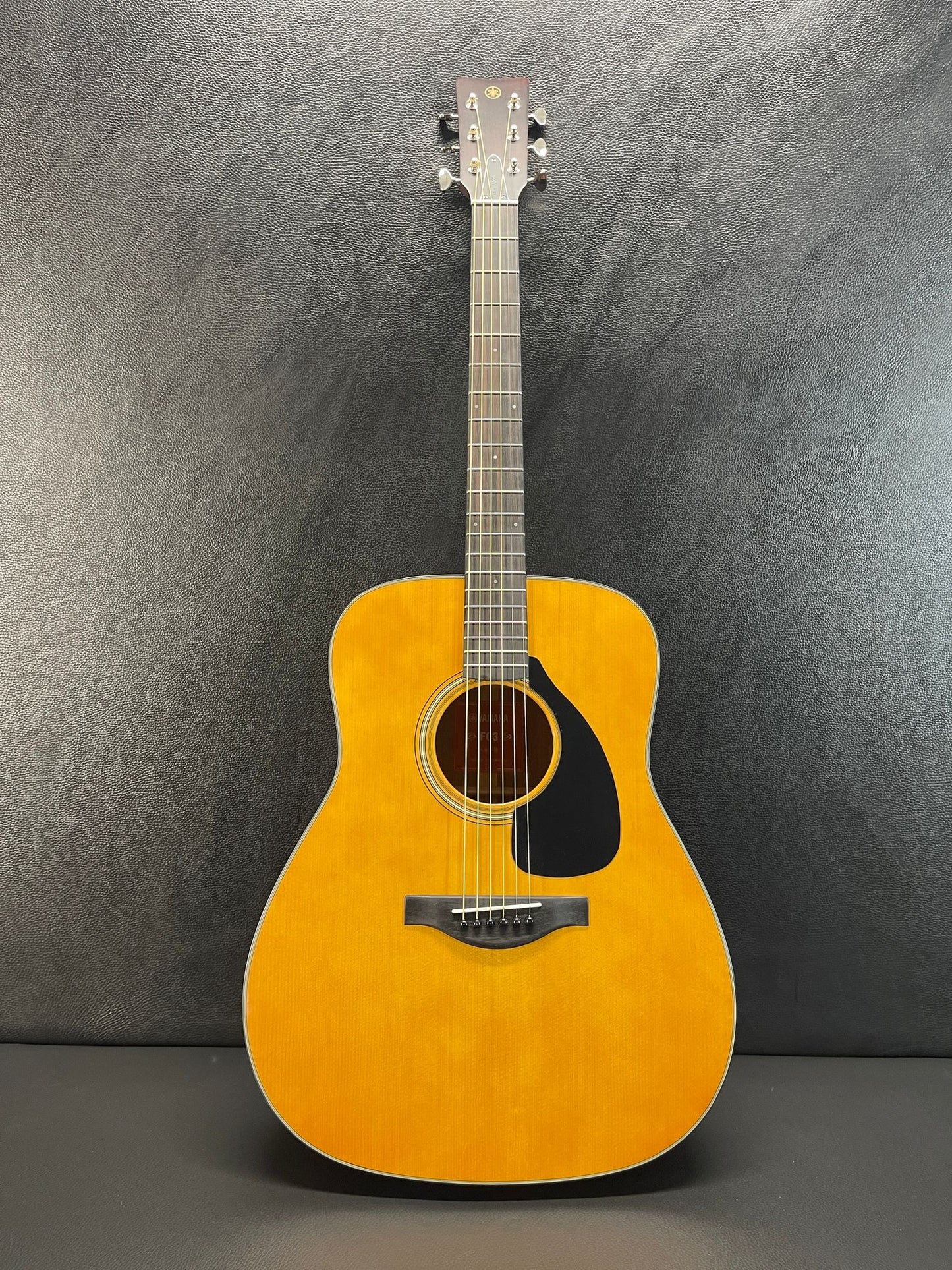 Yamaha FG3