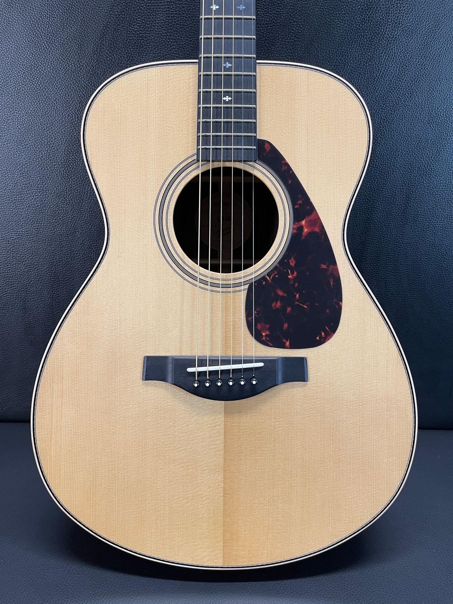 Yamaha LS26AREII