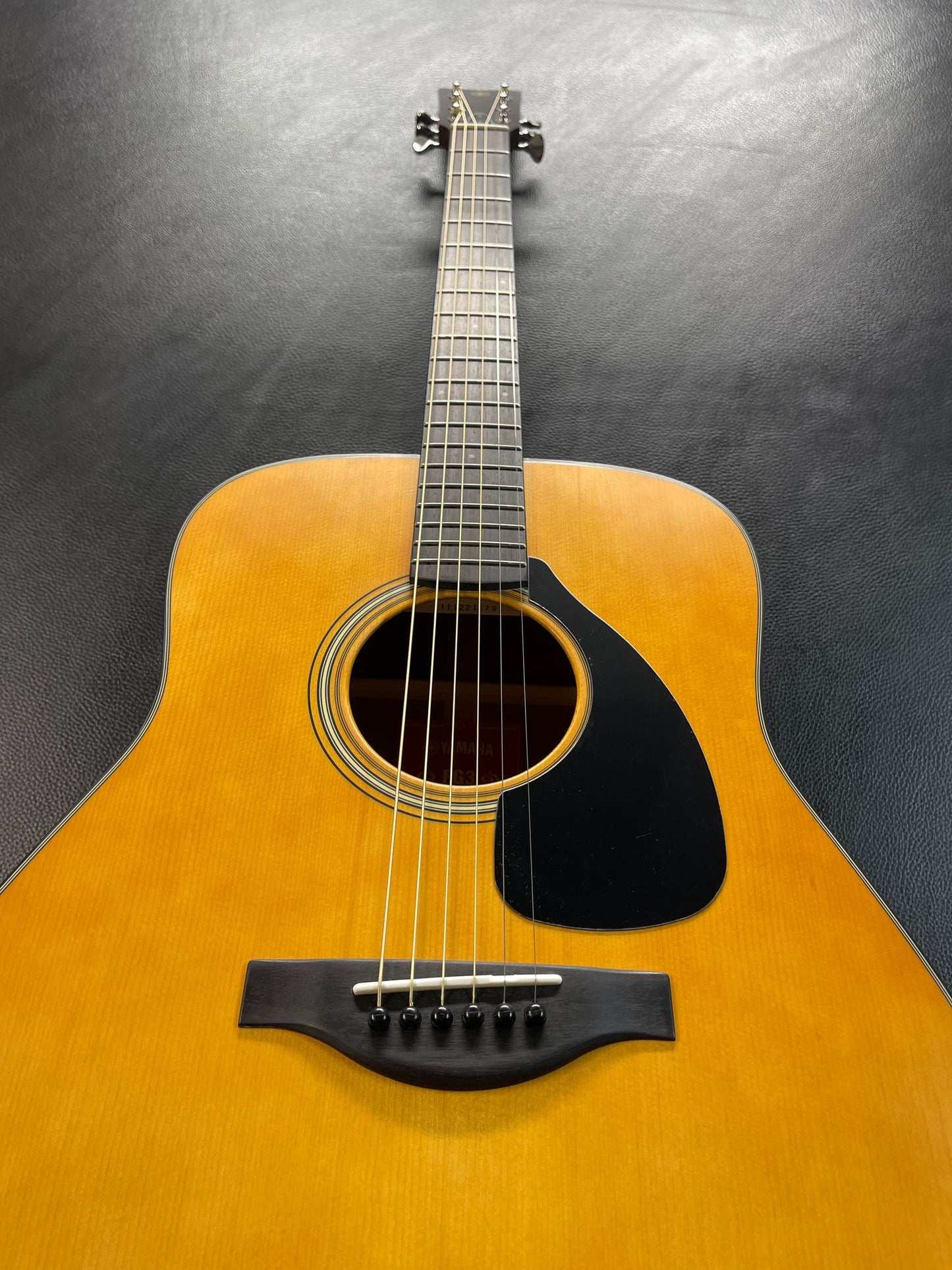 Yamaha FG3