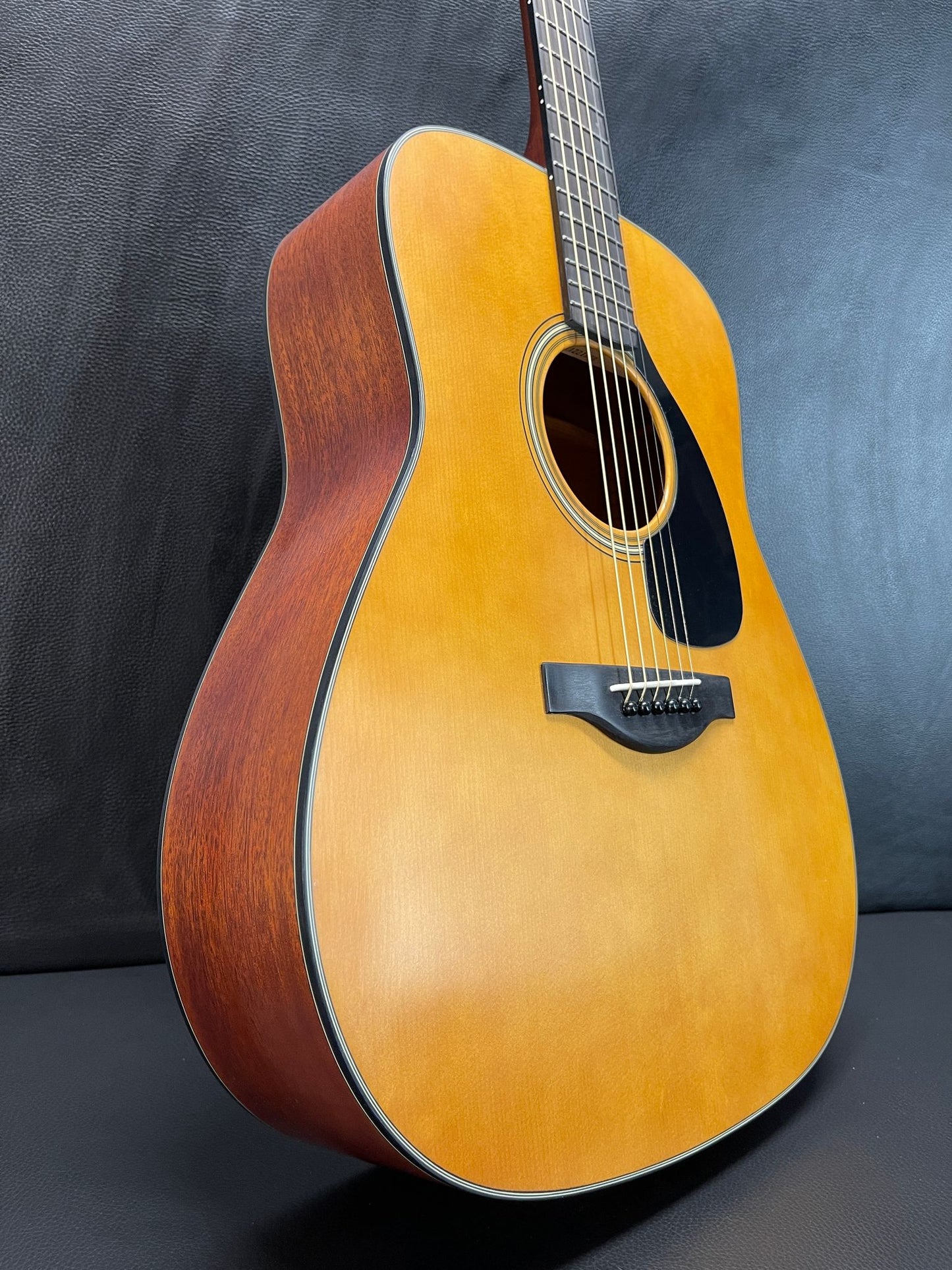 Yamaha FG3