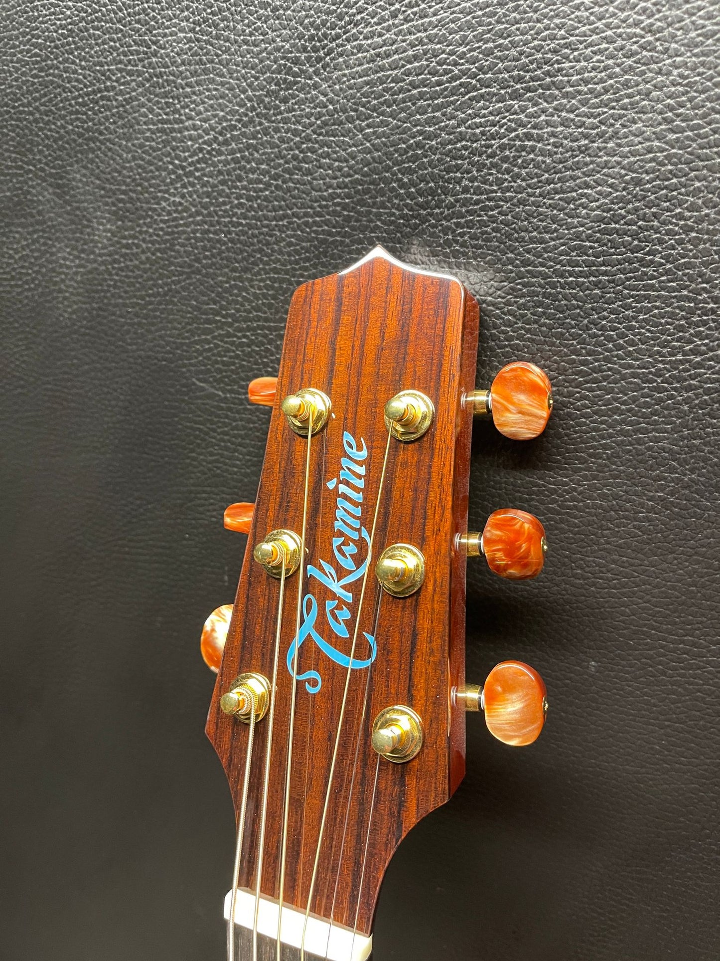 TAKAMINE LTD. 2023 SANTA FE JAPAN S/N 60111030