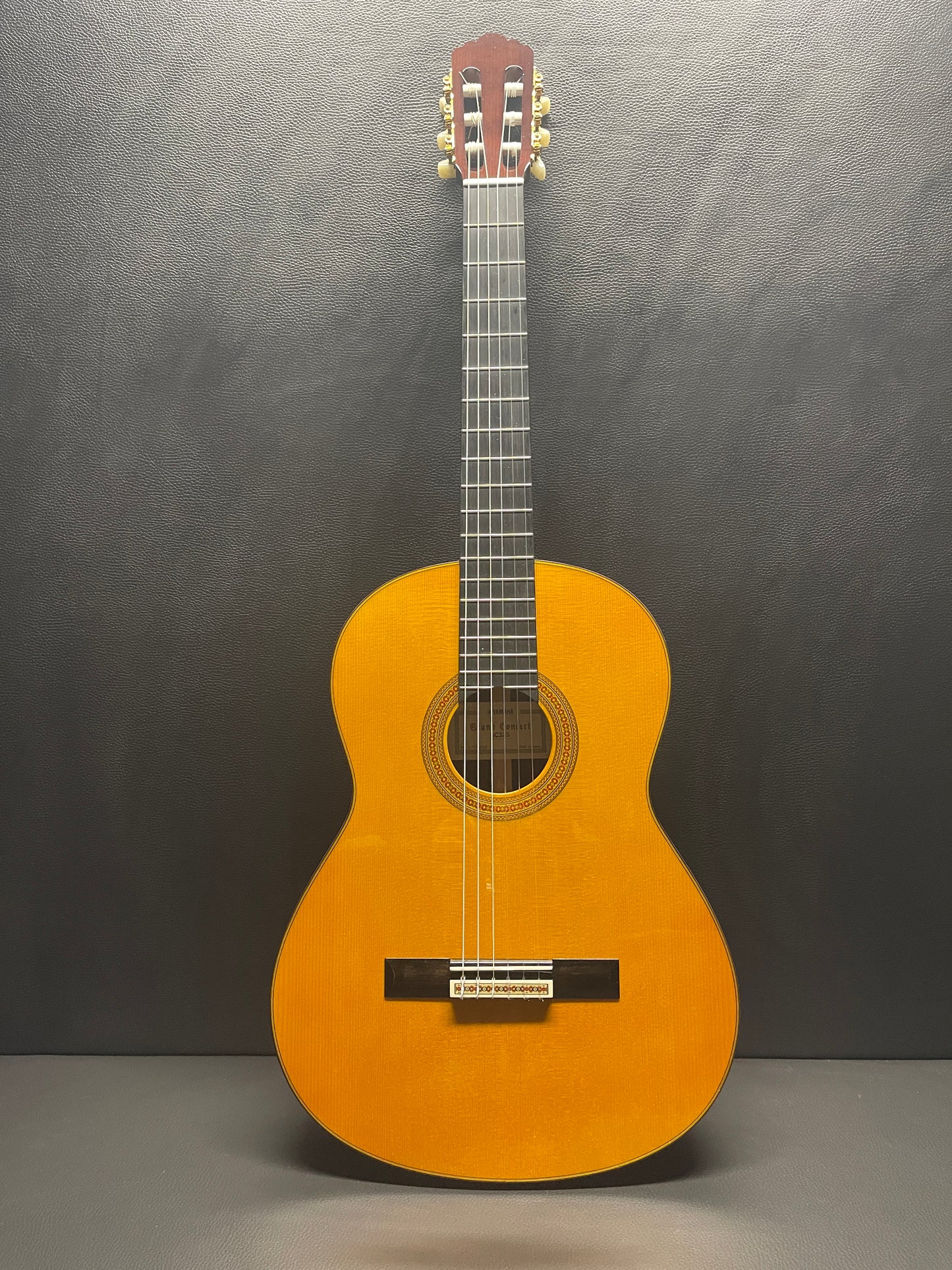 Yamaha GC32S Grand Concert Classical Japan S/N IJ0440A