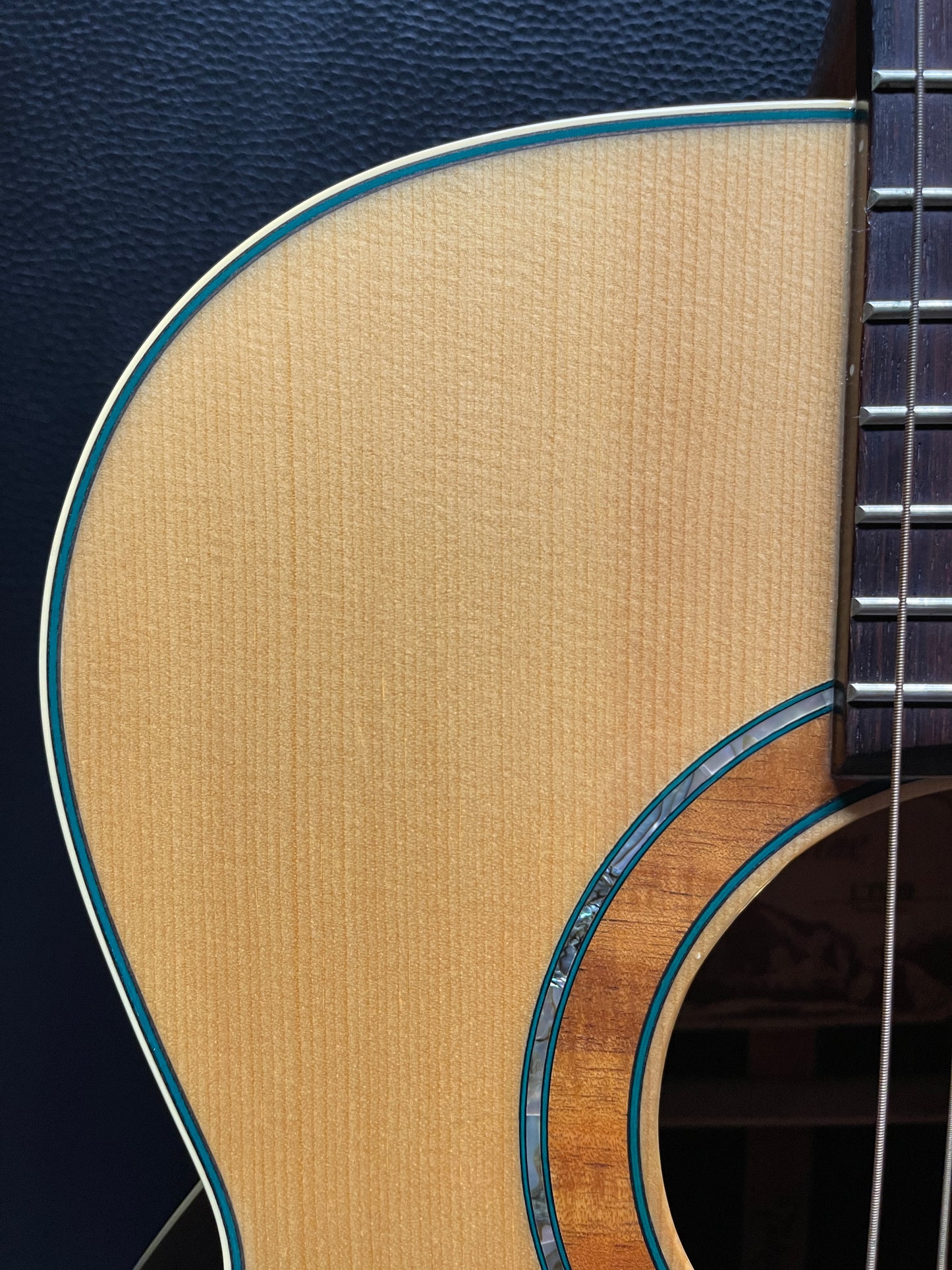 Takamine 99 LTD 1999 (PRE-OWNED)