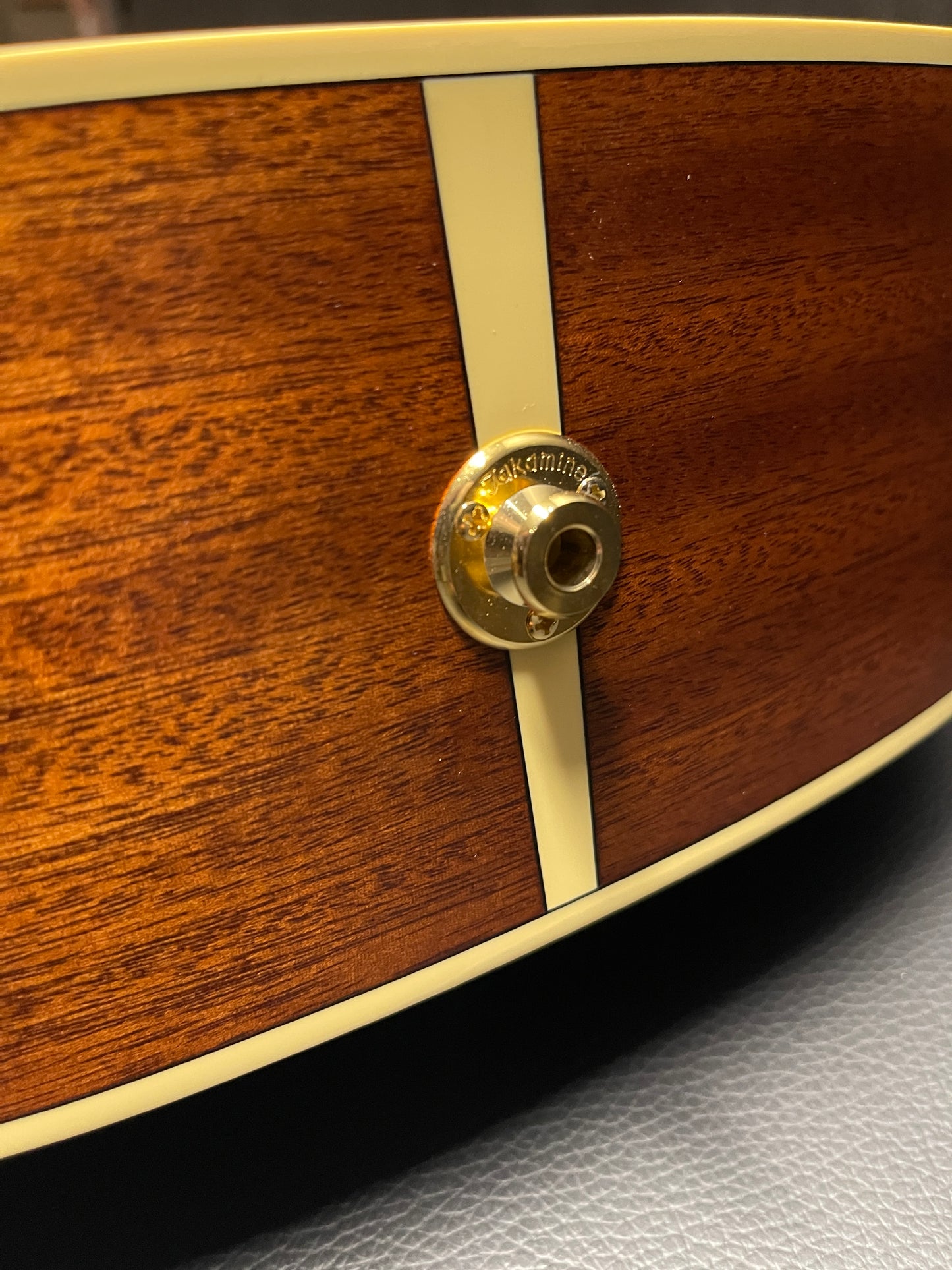 Takamine P3MC Pro Series 3 S/N 60100124
