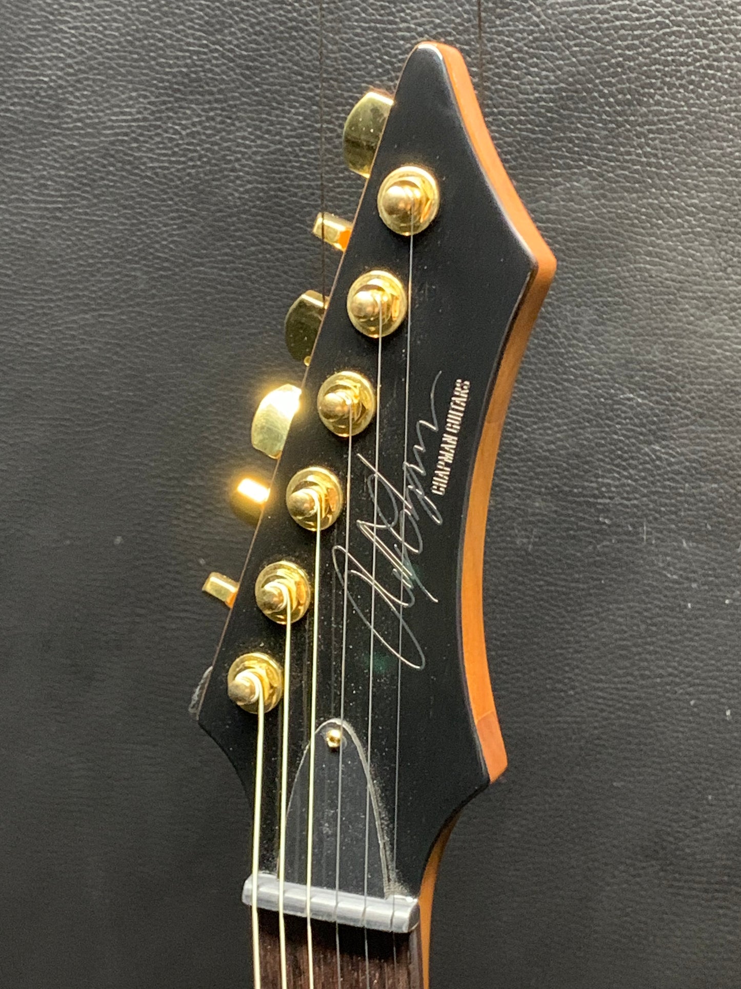 Chapman Ghost Fret Classic Manhattan Black #H23120157