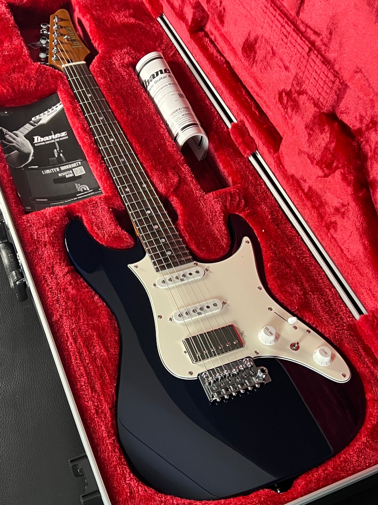 Ibanez AZ Prestige AZ2204 Dark Tide Blue
