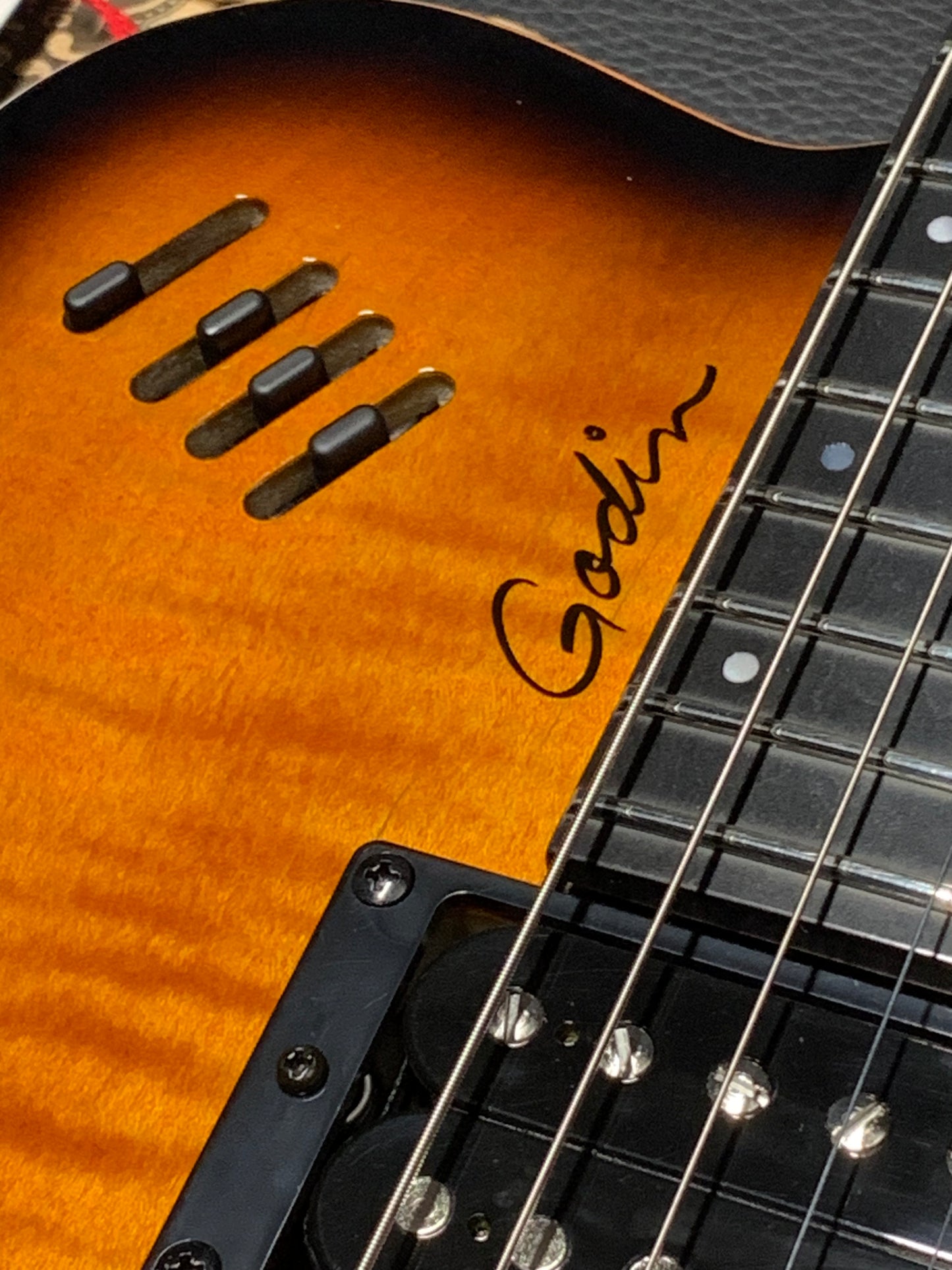 Godin LGXT Cognac Burst Flame AA Electric Guitar