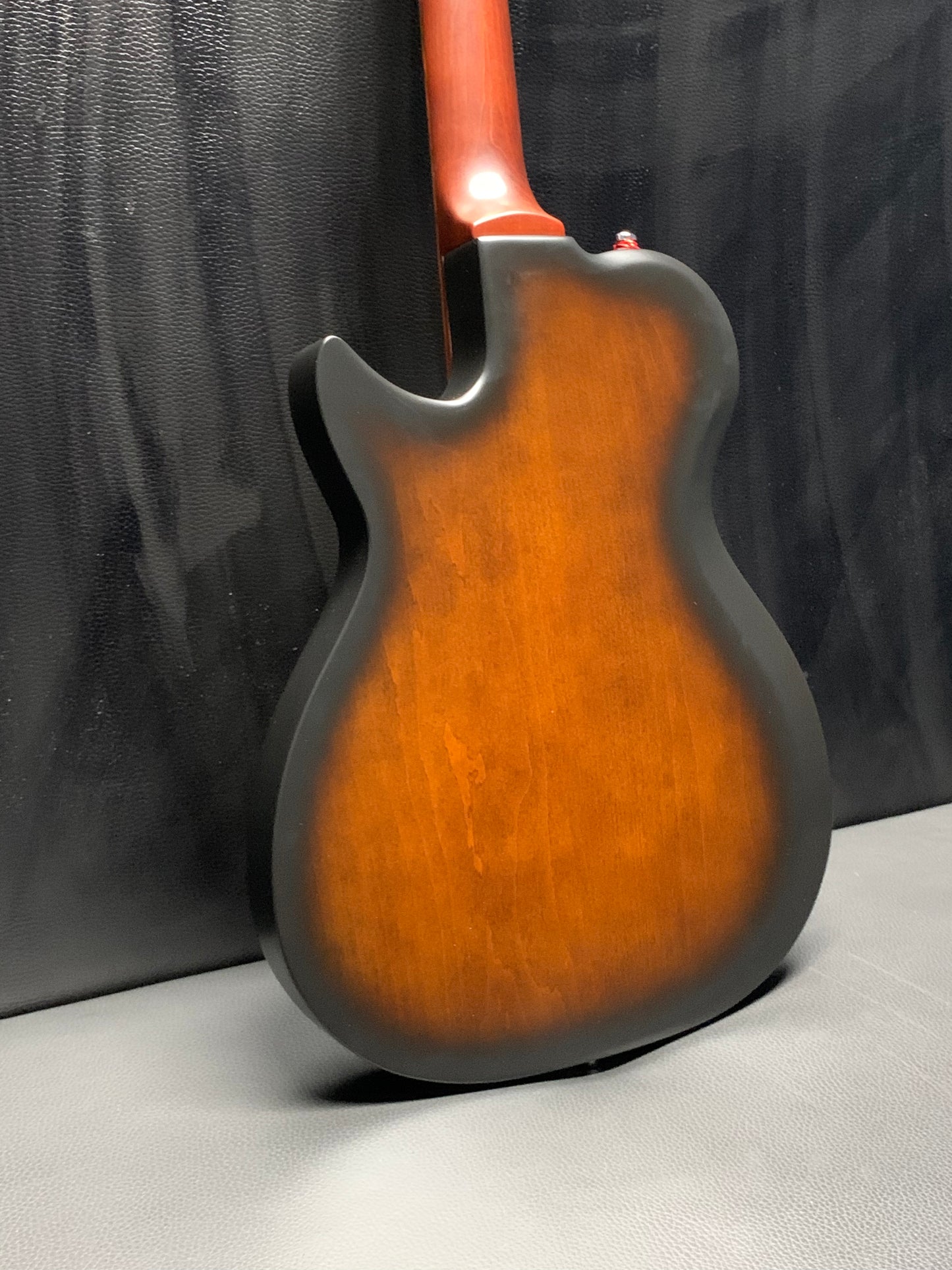Godin Radiator Bourbon Burst RN Electric Guitar