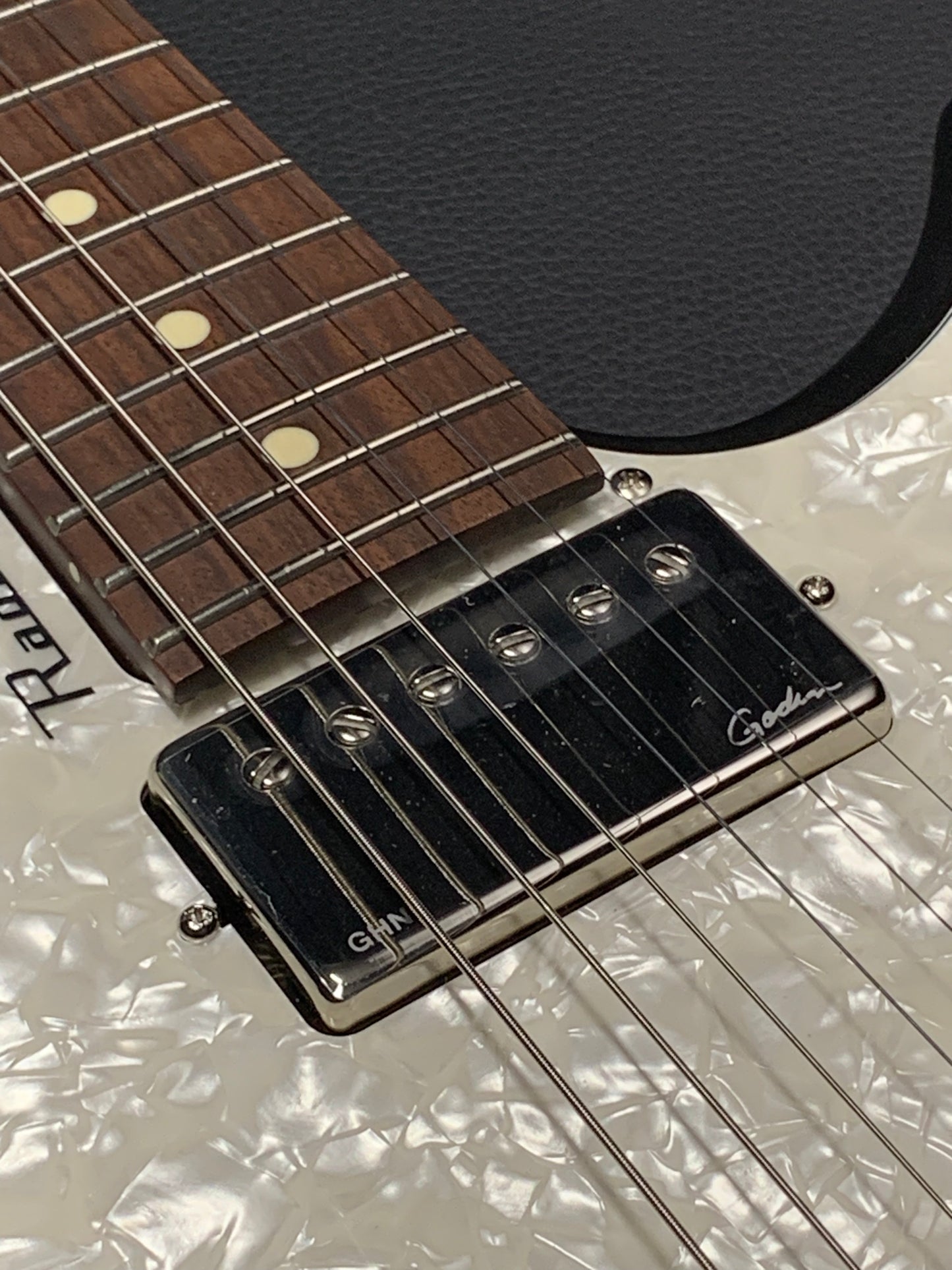 Godin Radiator Bourbon Burst RN Electric Guitar