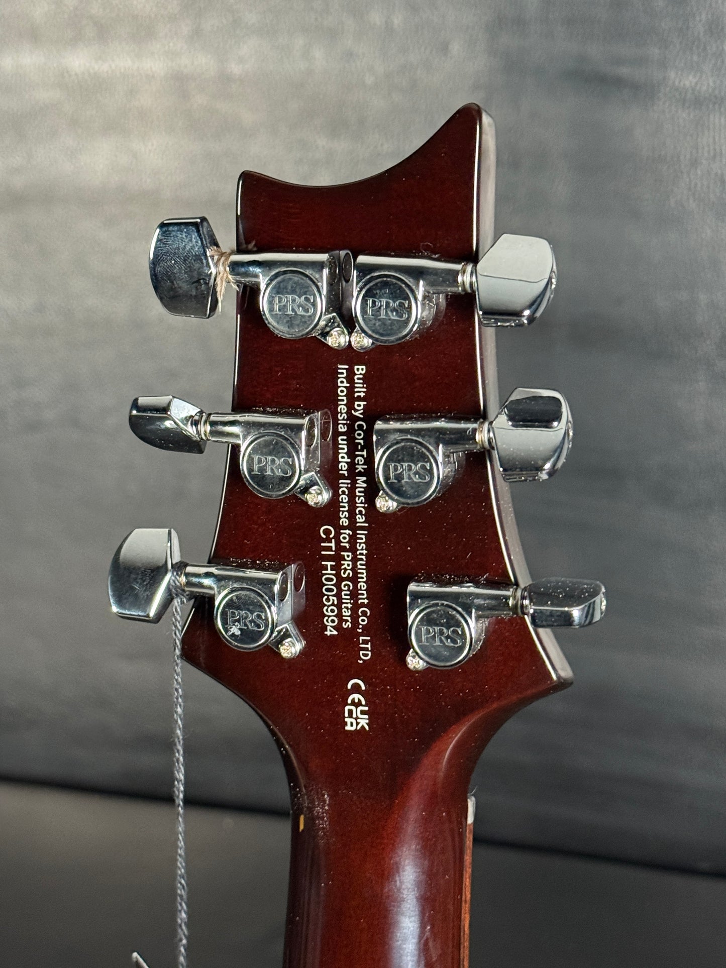 SE Studio - Orange Tiger Smokeburst