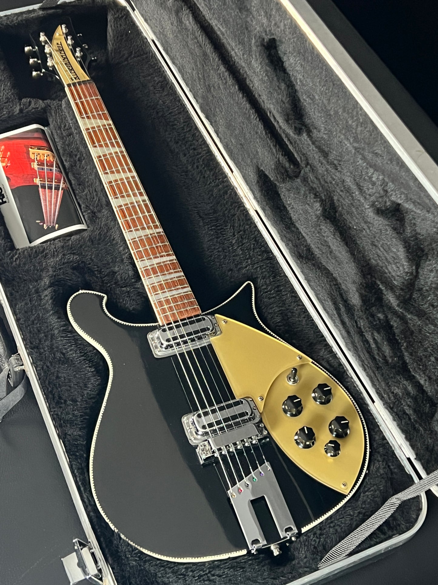 Rickenbacker 660 Jetglo 2008 (PRE-OWNED)