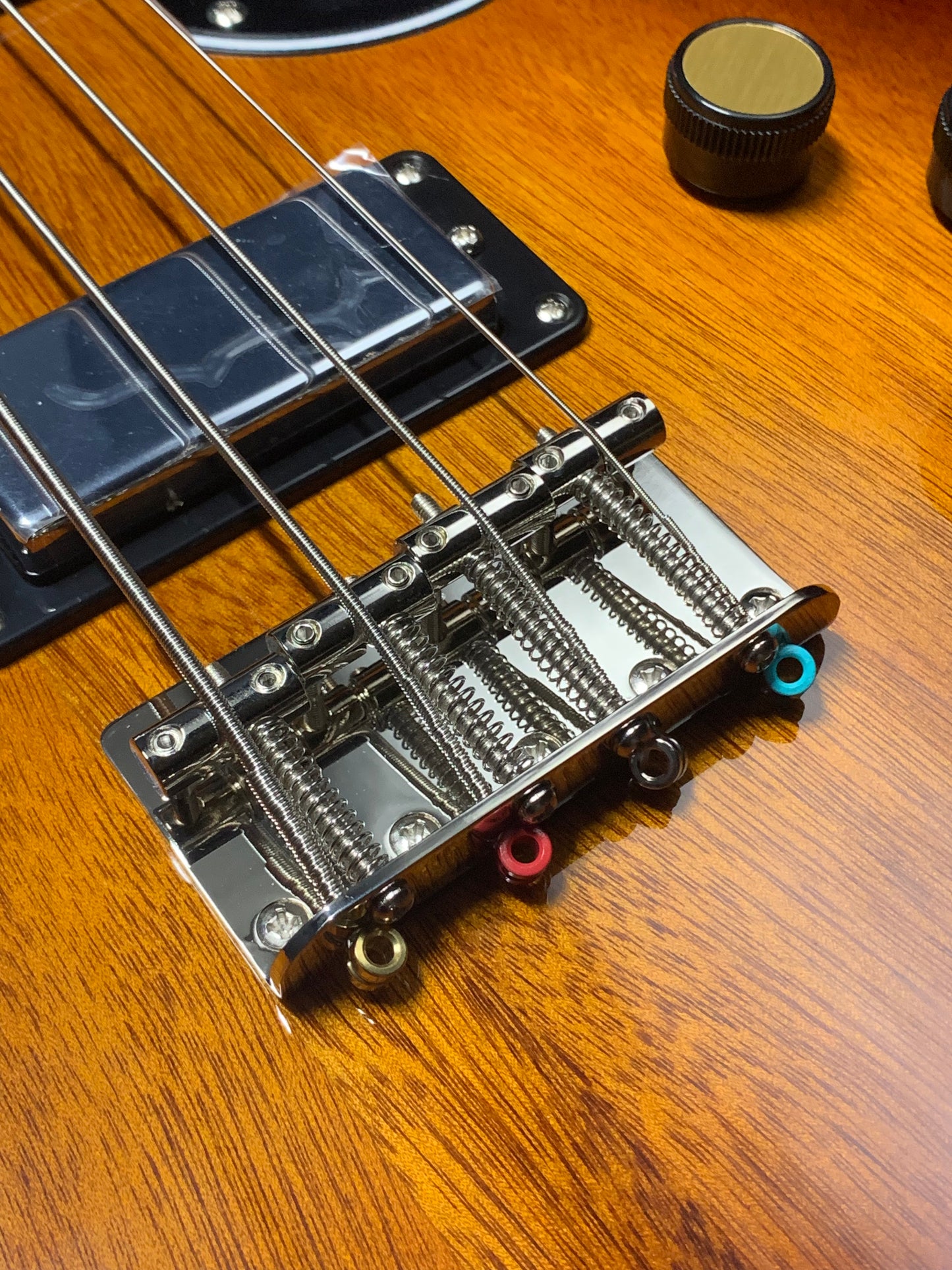 Gretsch Streamliner™ Jet™ Club Bass Single-Cut, Havana Burst