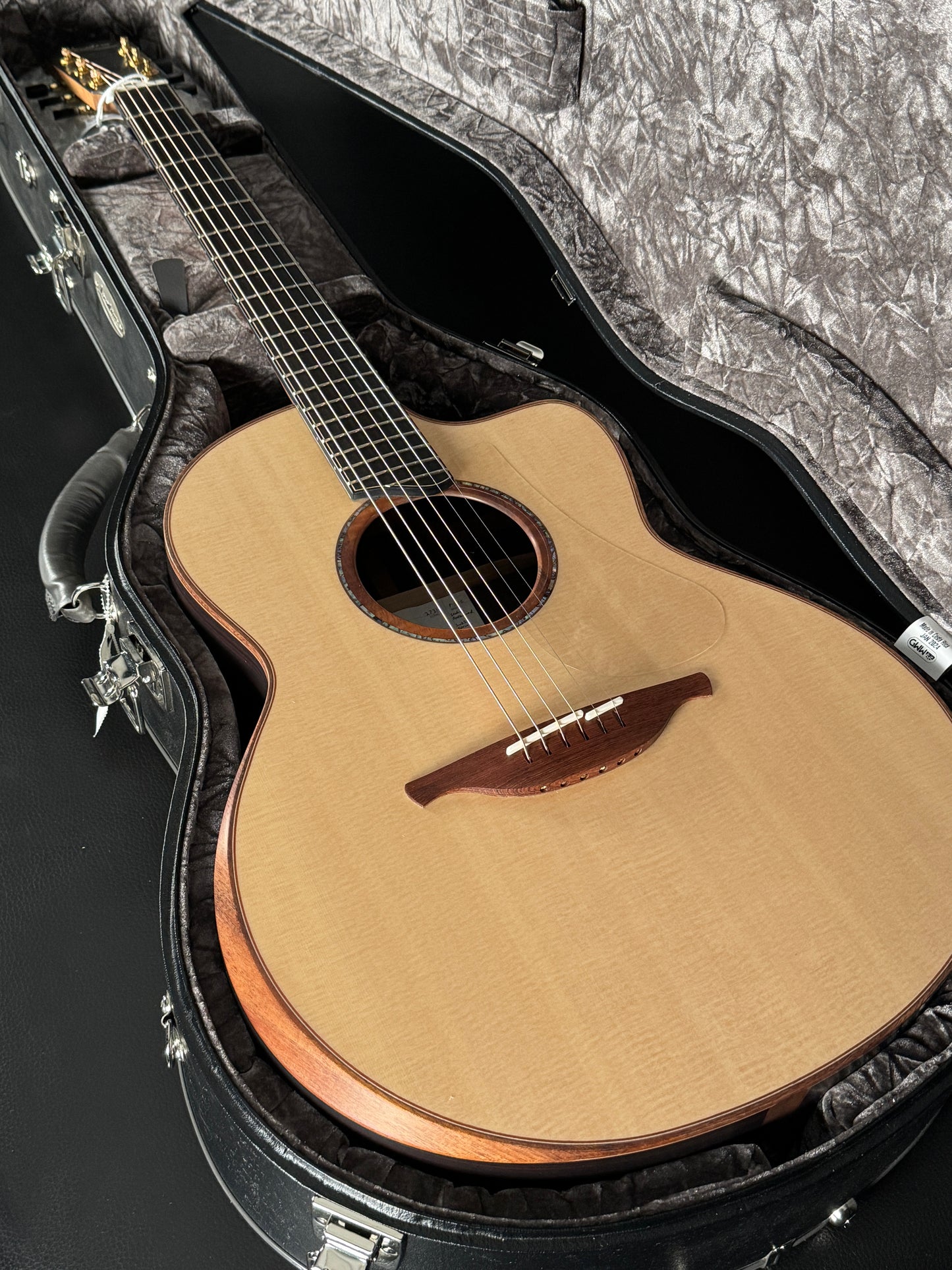 Lowden F50C