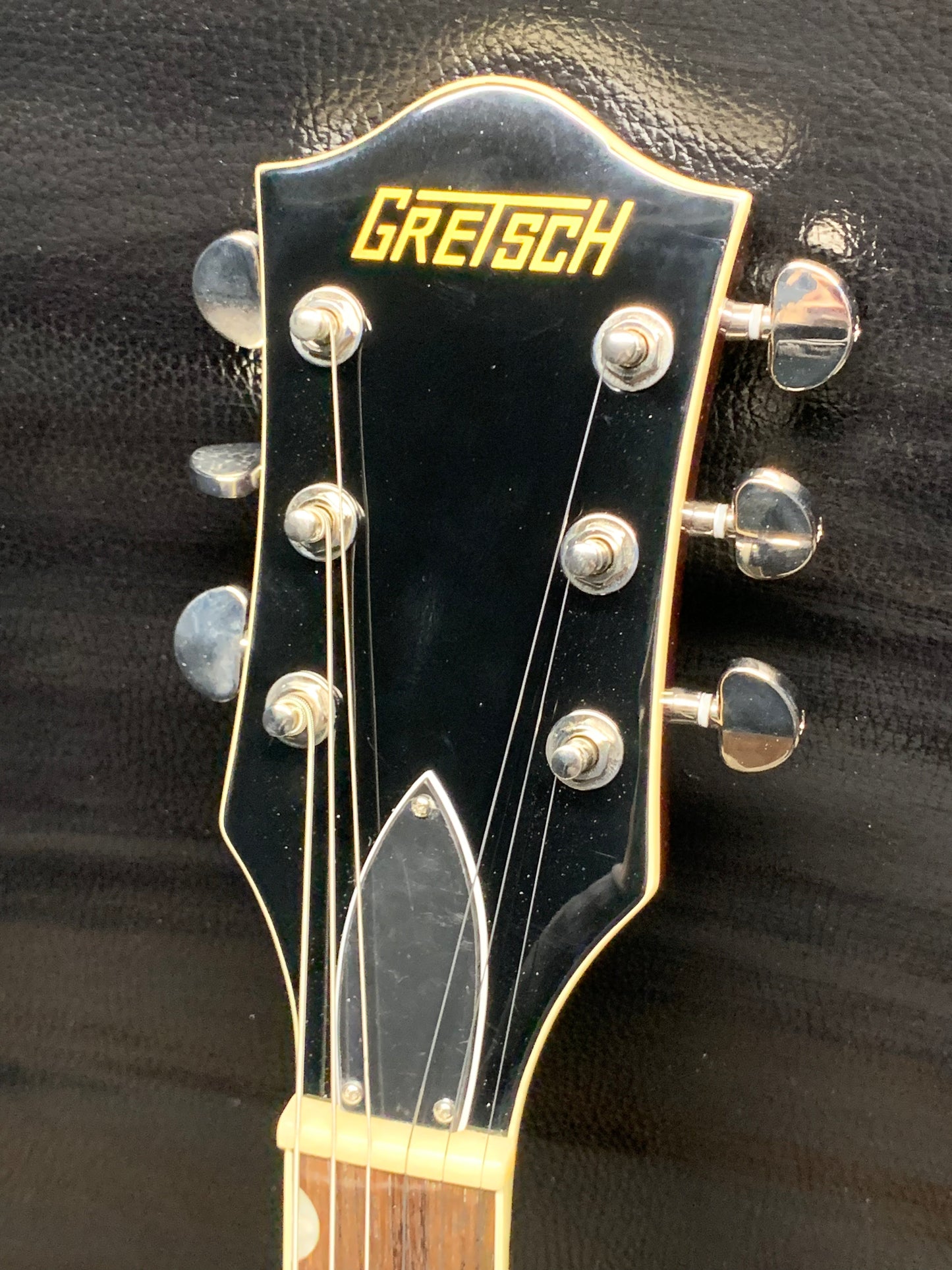Gretsch G2622T Streamliner Center Block Double-Cut with Bigsby, Broad’Tron BT-3S Pickups, Steel Olive