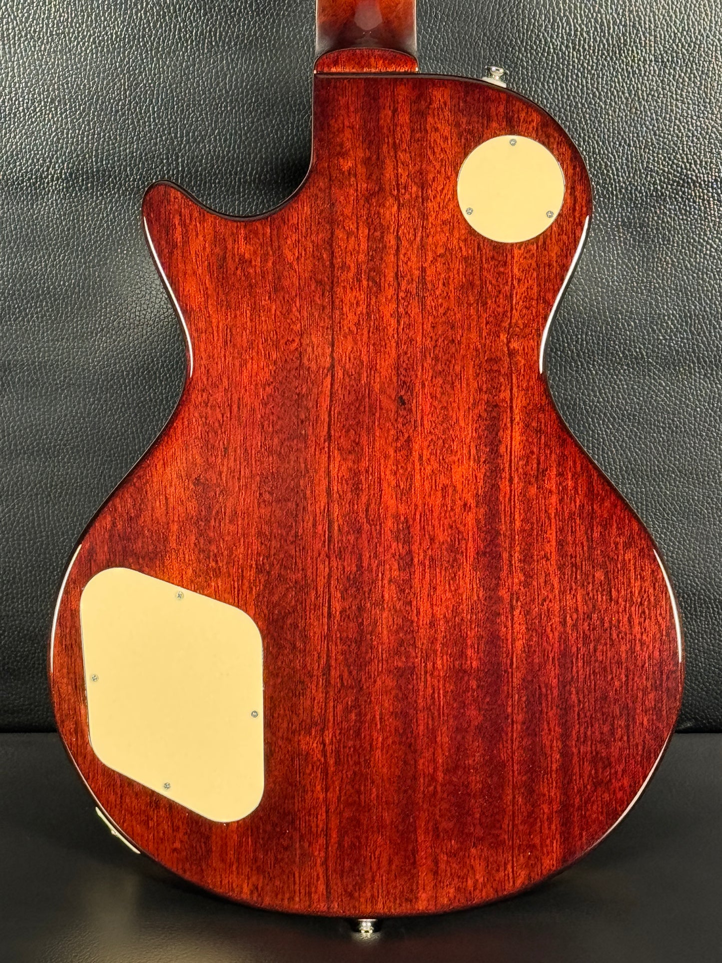 Huss & Dalton Statesboro SC Classic – Honey Brown Sunburst