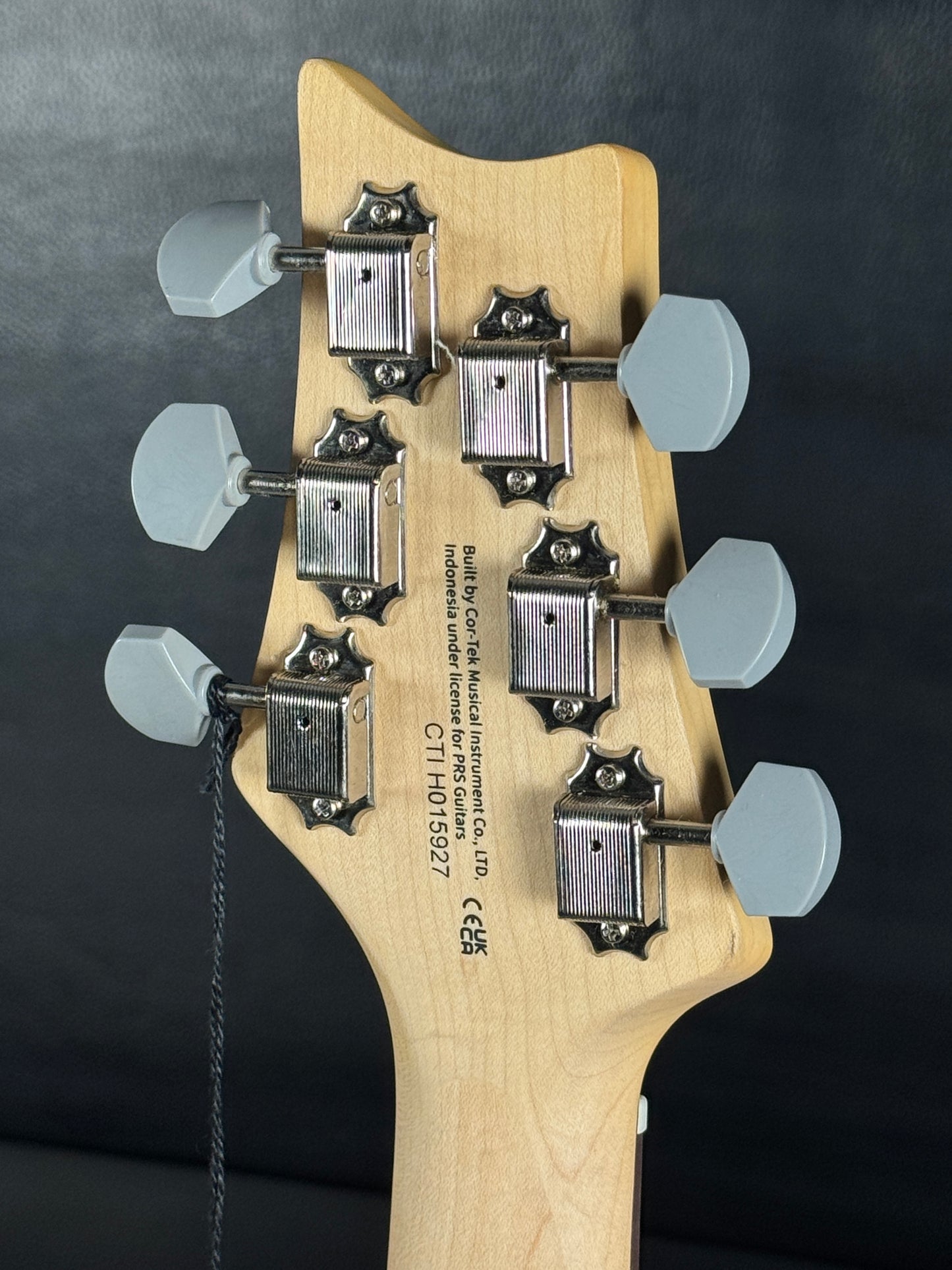 PRS SE Silver Sky Rosewood Fretboard - Derby Red