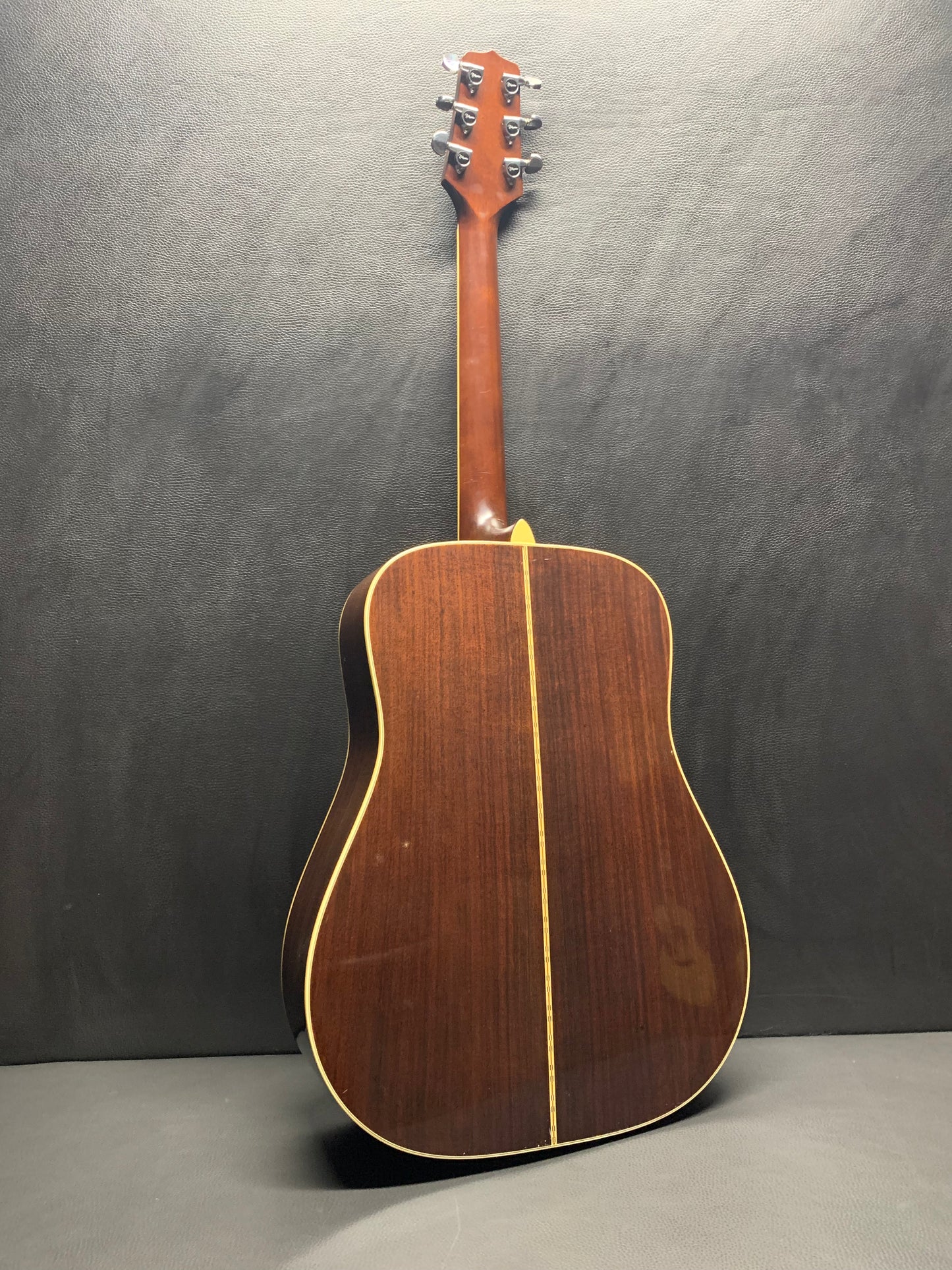 Takamine F360S Acoustic Guitar (PRE-OWNED)