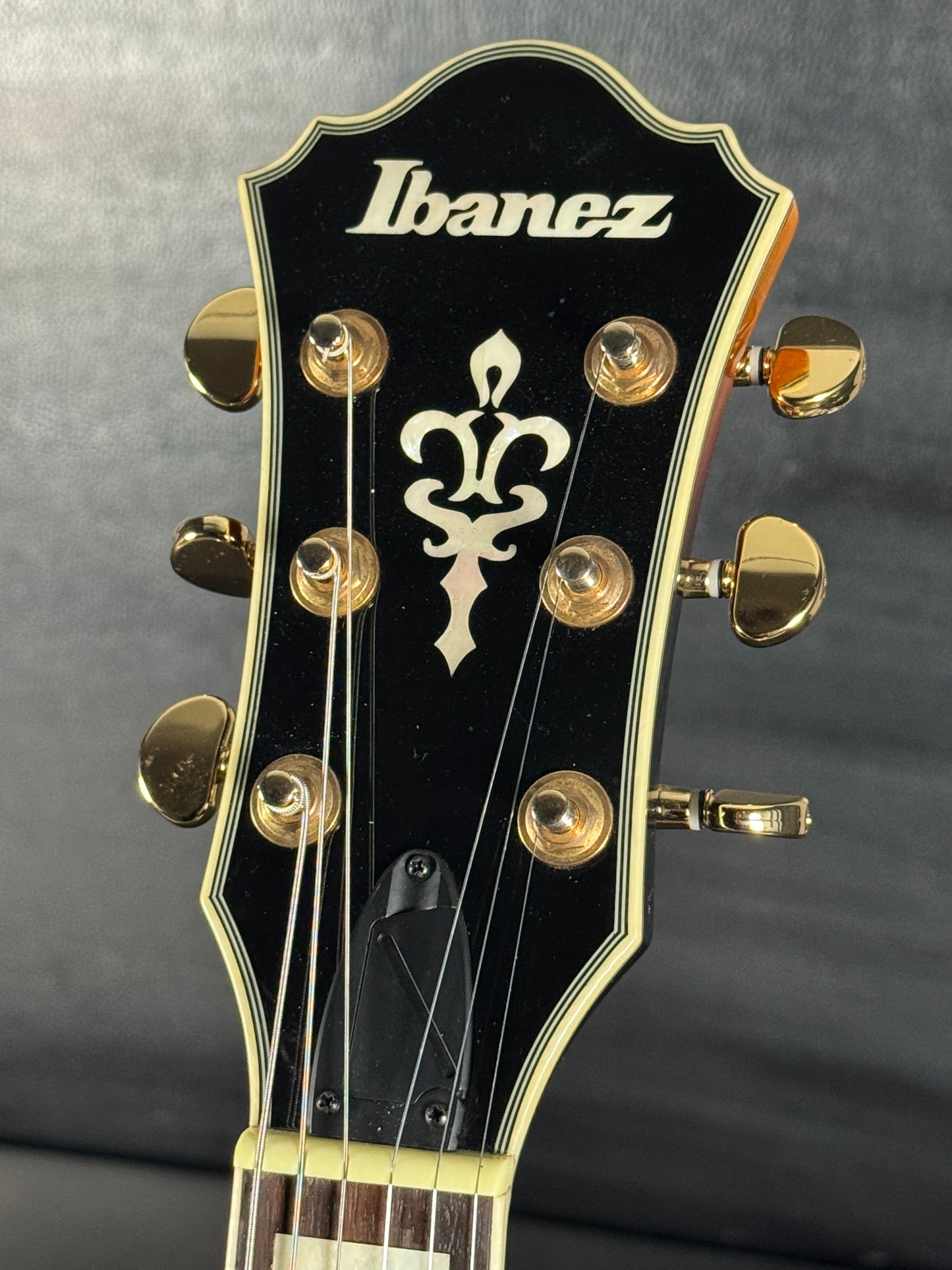 Ibanez AM93 Artcore (PRE-OWNED)