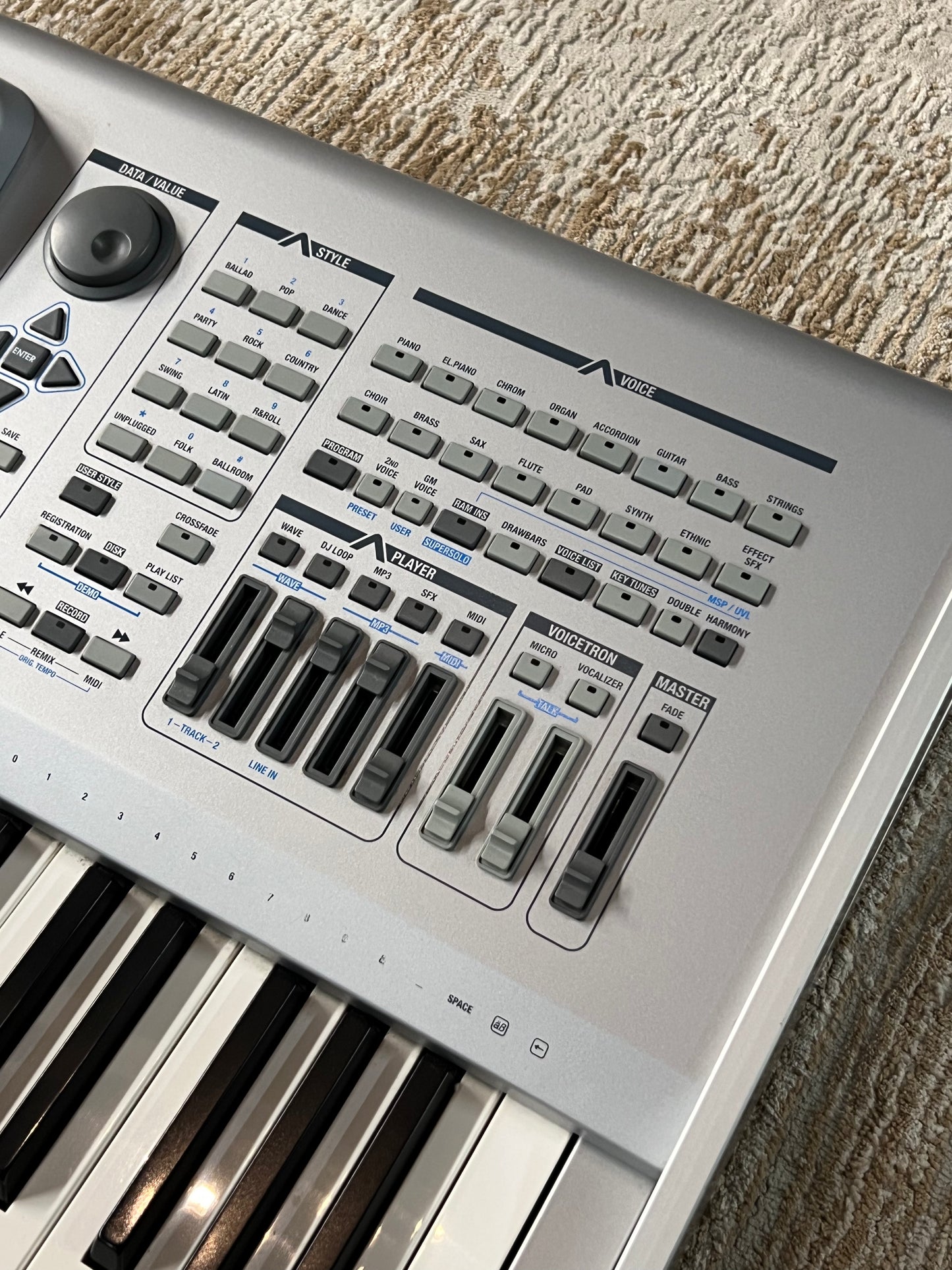 Ketron Audya 5 w/ Gator Case (PRE-OWNED)