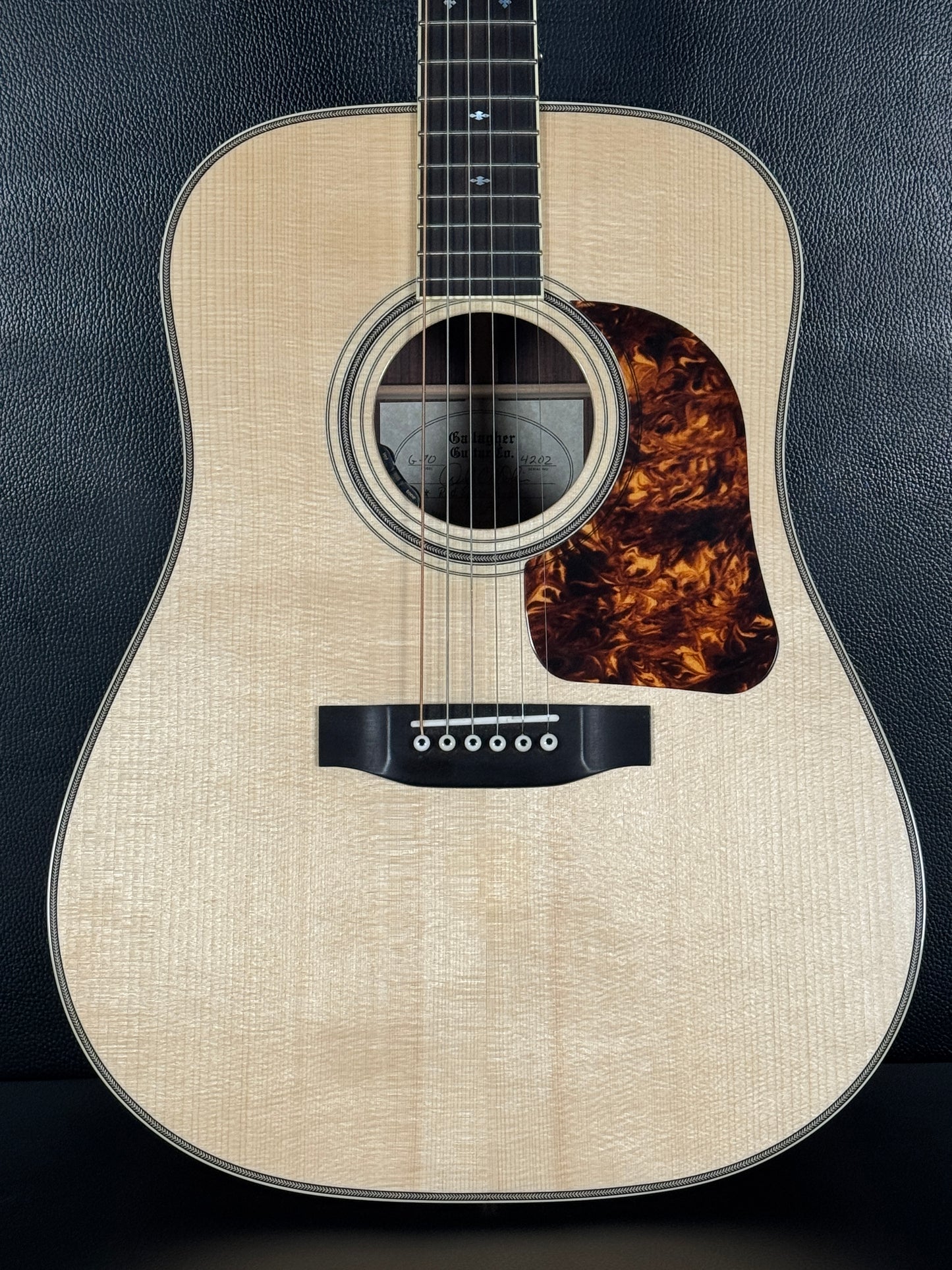 Gallagher G-70 w/ Pickup (PRE-OWNED)