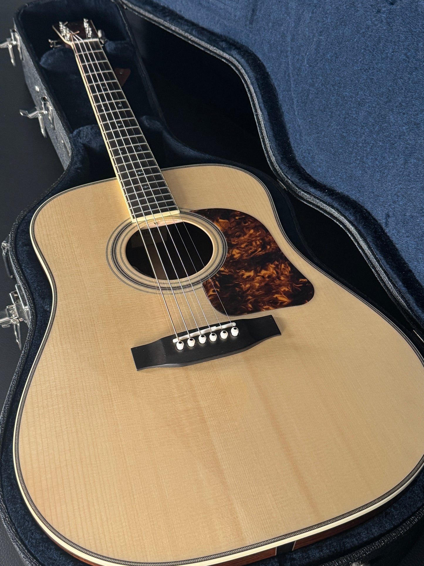Gallagher G-70 w/ Pickup (PRE-OWNED)