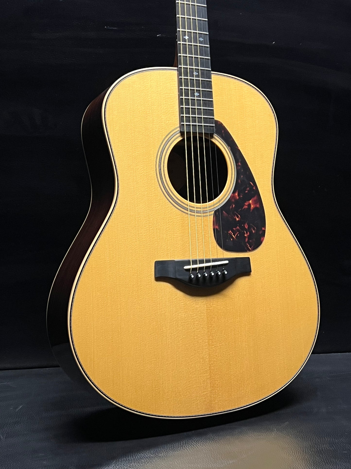 Yamaha LL26 #IKK035A
