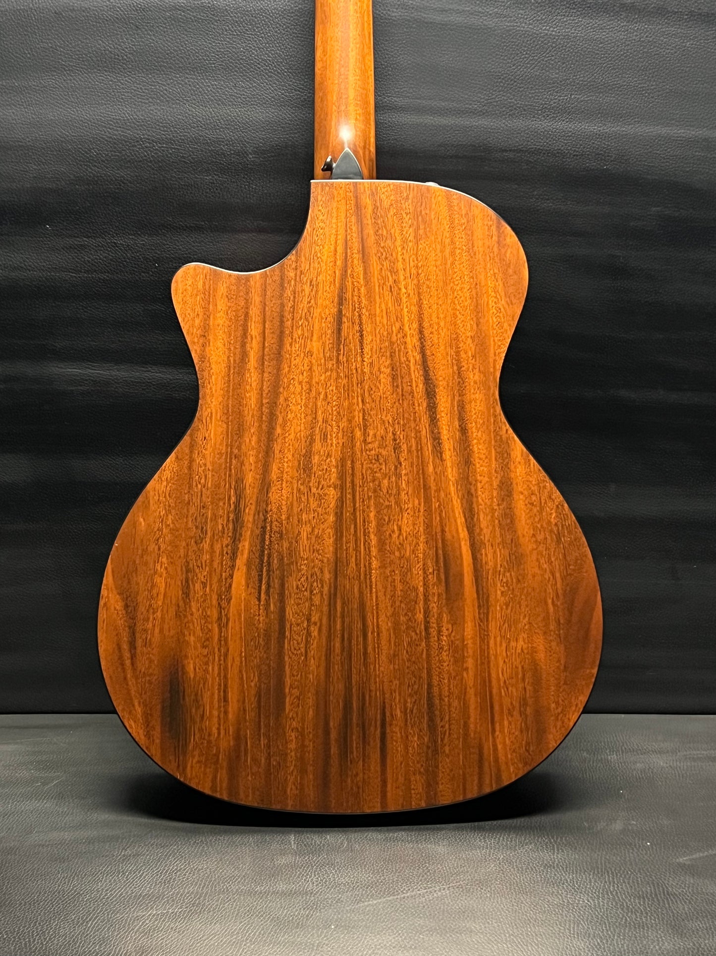 Taylor 324ce Grand Auditorium