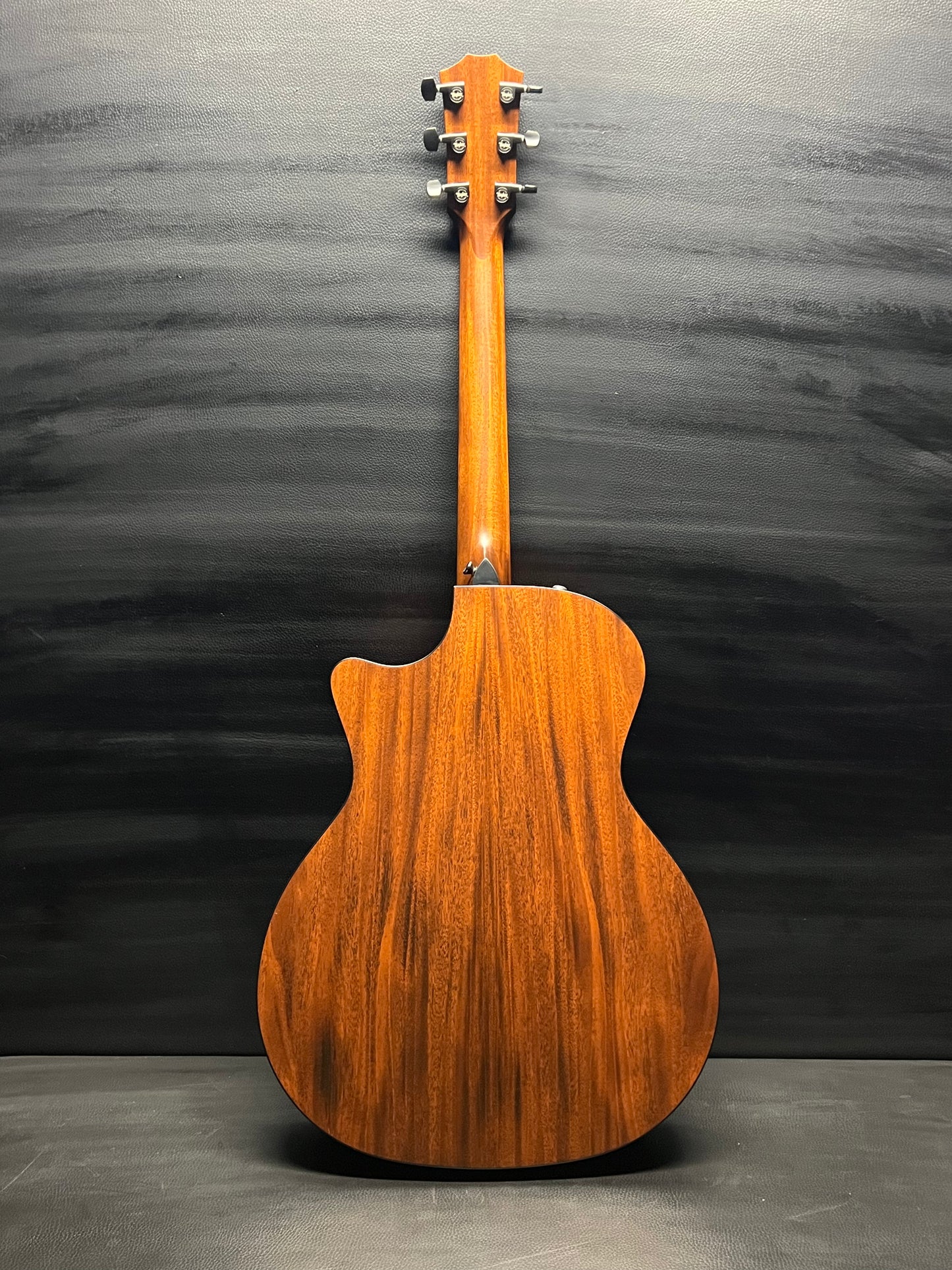 Taylor 324ce Grand Auditorium