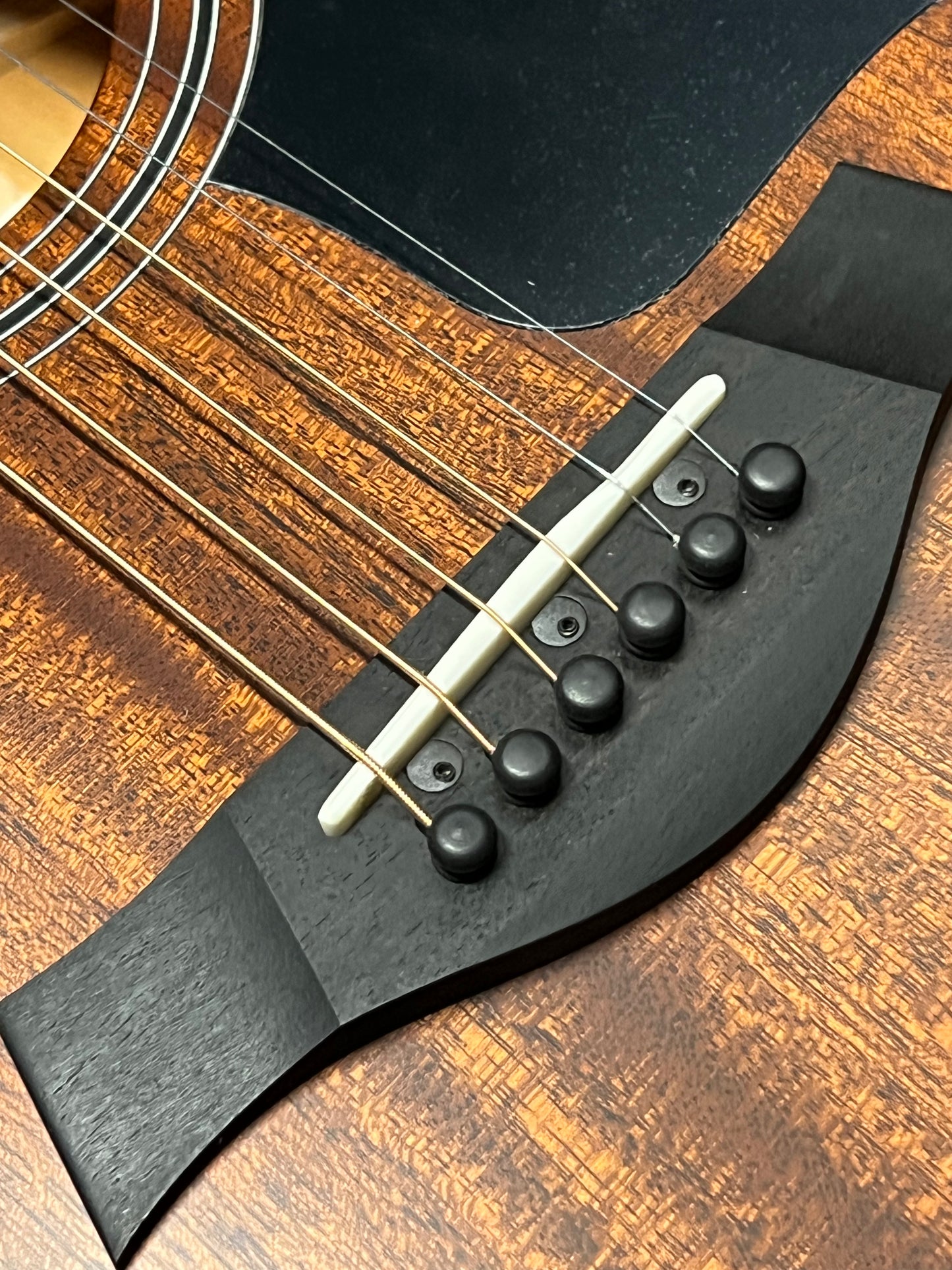 Taylor 324ce Grand Auditorium