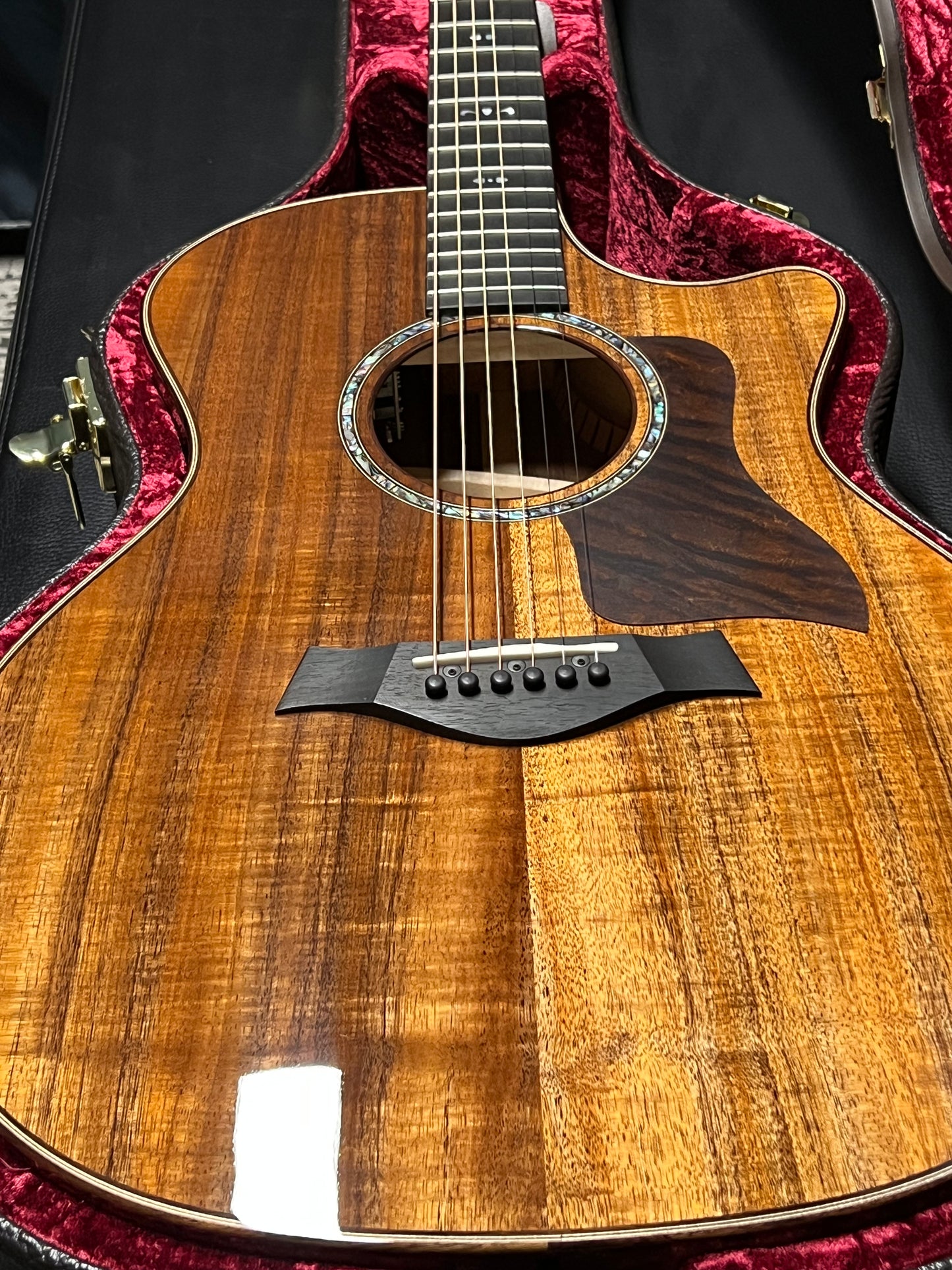 Taylor 724ce Grand Auditorium