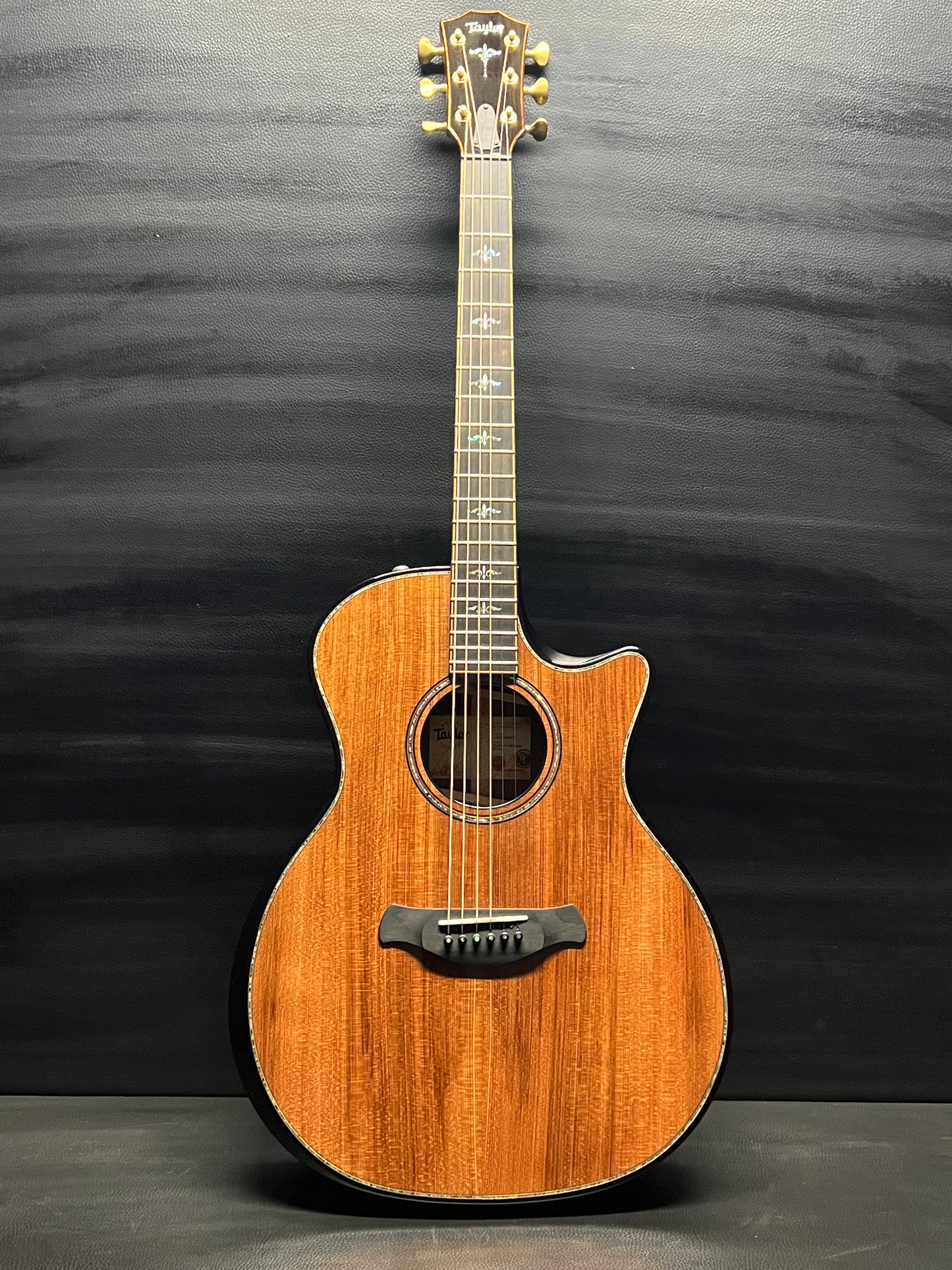 Taylor Builder's Edition 914ce Grand Auditorium
