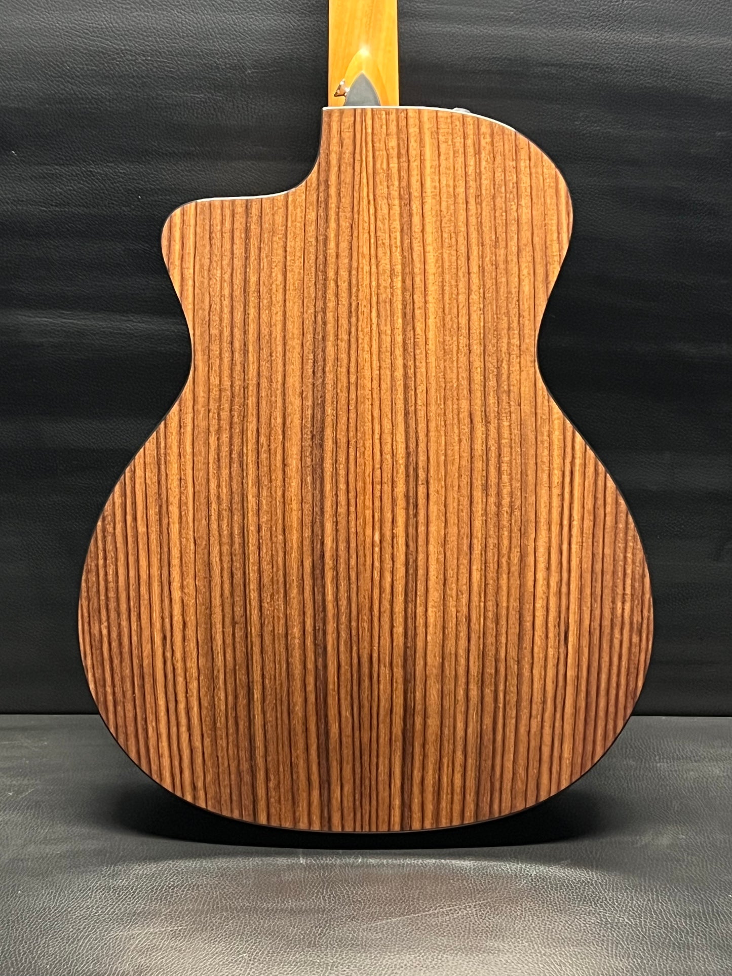 Taylor 214ce Plus