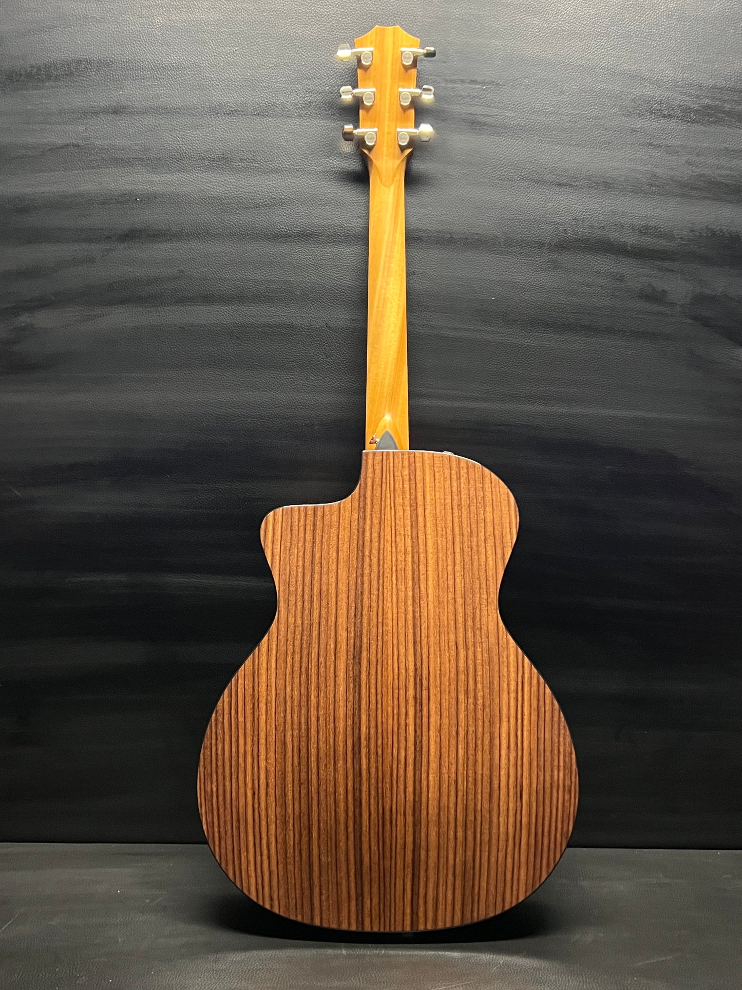 Taylor 214ce Plus