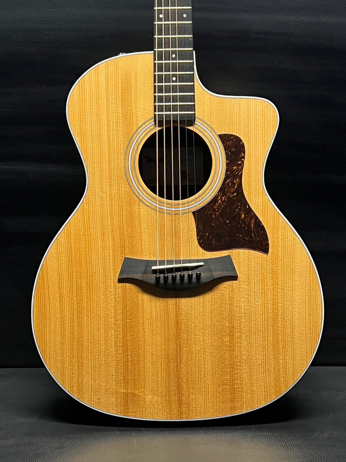 Taylor 214ce Grand Auditorium