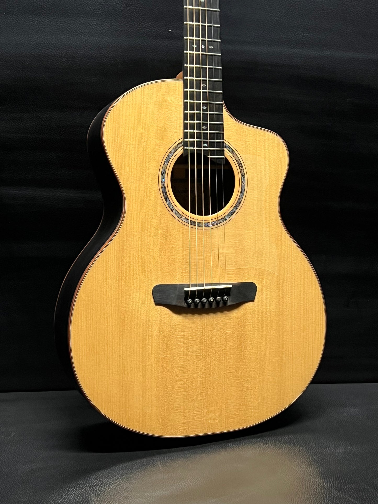 Dowina Master Series Palosanto GAC
