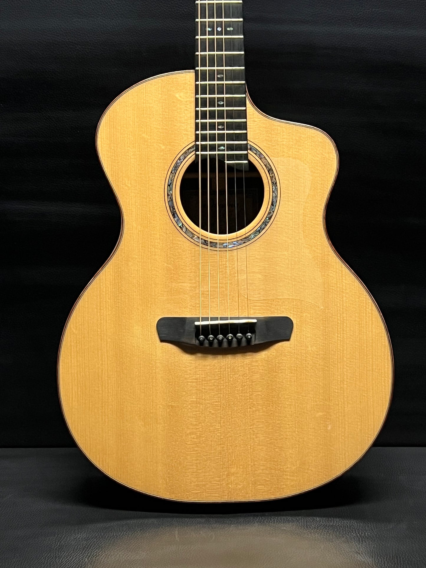 Dowina Master Series Palosanto GAC
