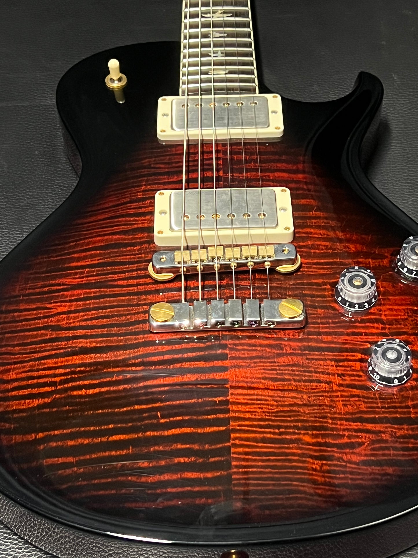 PRS Single Cut 594 Fire Red Smokewrap Burst 10 Top Hybrid Package (PRE-OWNED)